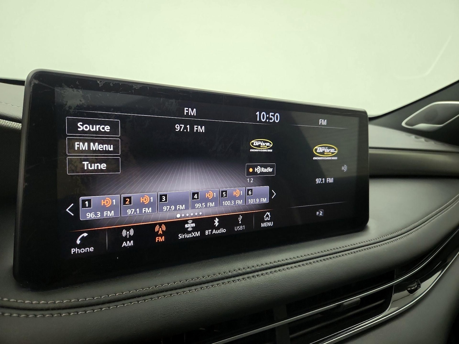 2025 INFINITI QX60 LUXE - Photo 17
