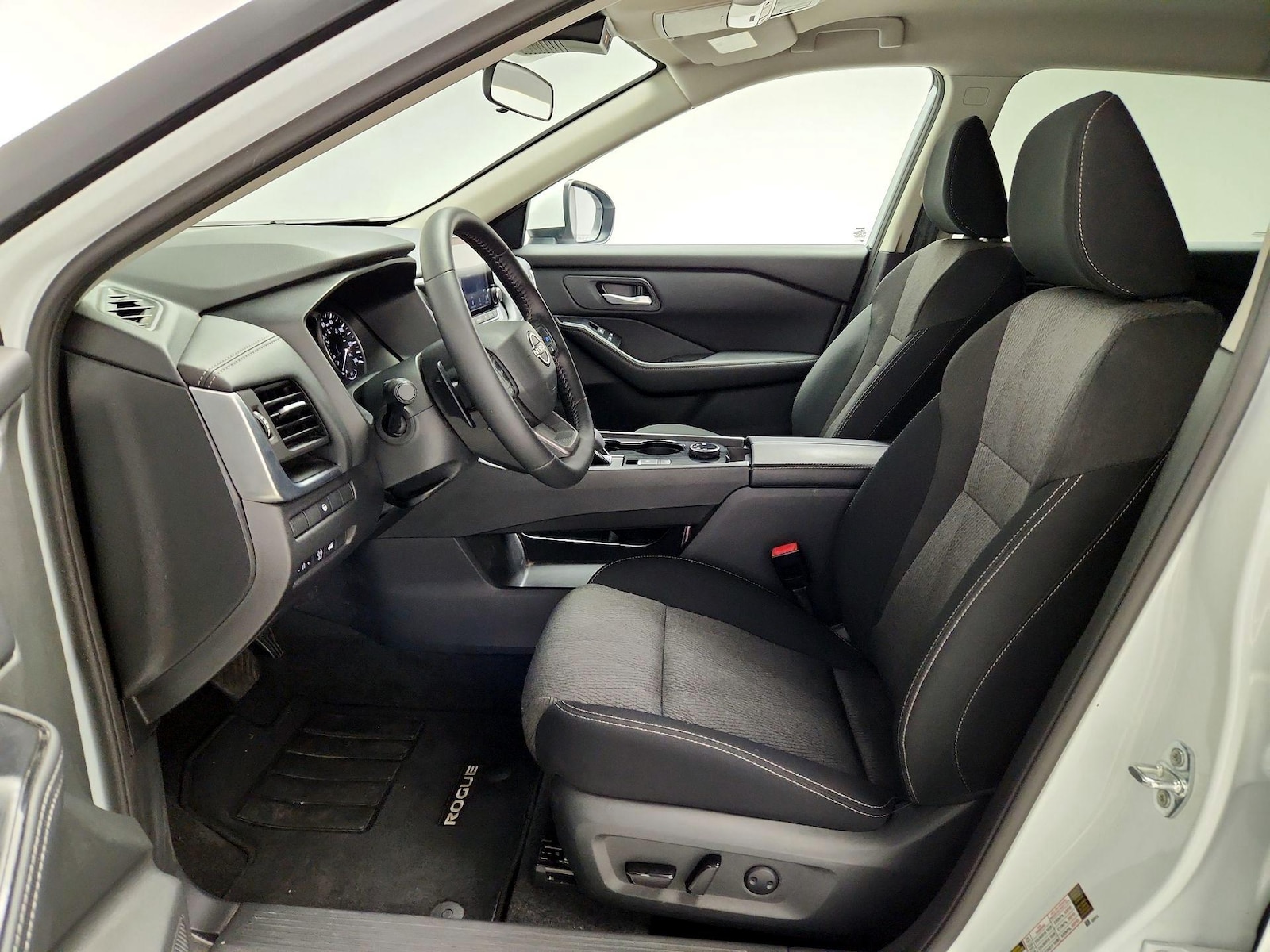 Power Seat(s) & Side Airbags