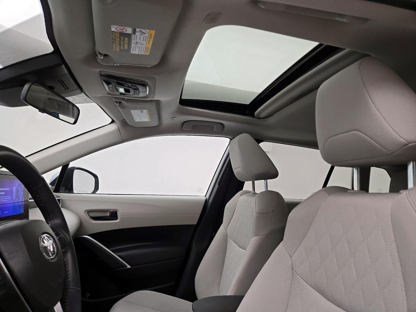 Sunroof(s) & Overhead Airbags