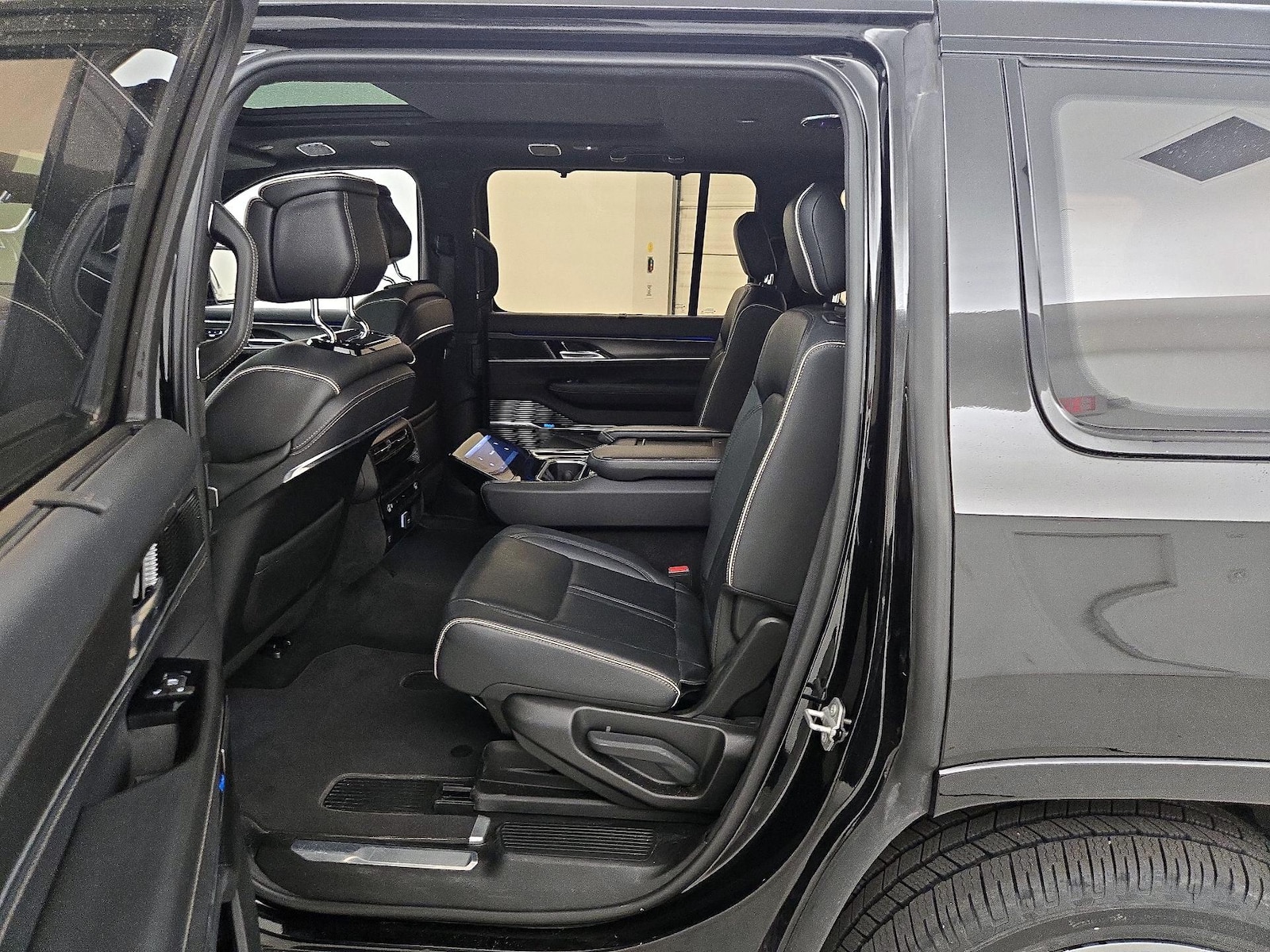 Rear Air Conditioning
