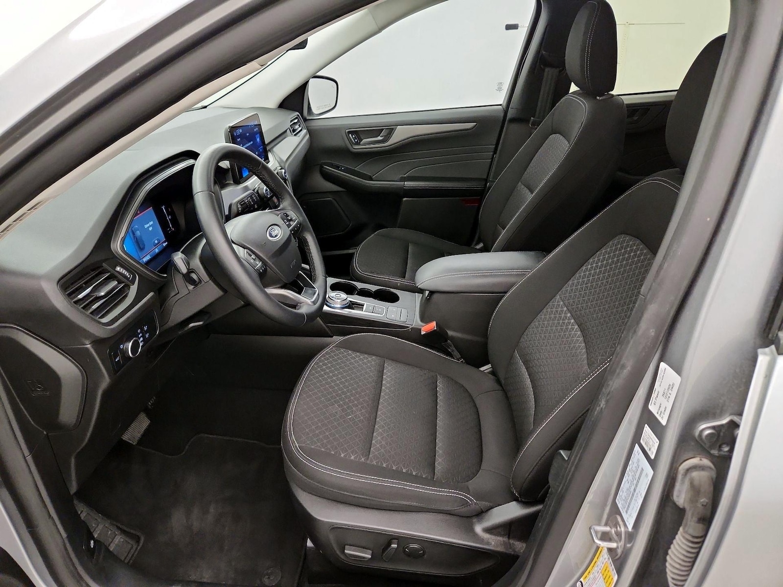 Power Seat(s) & Side Airbags