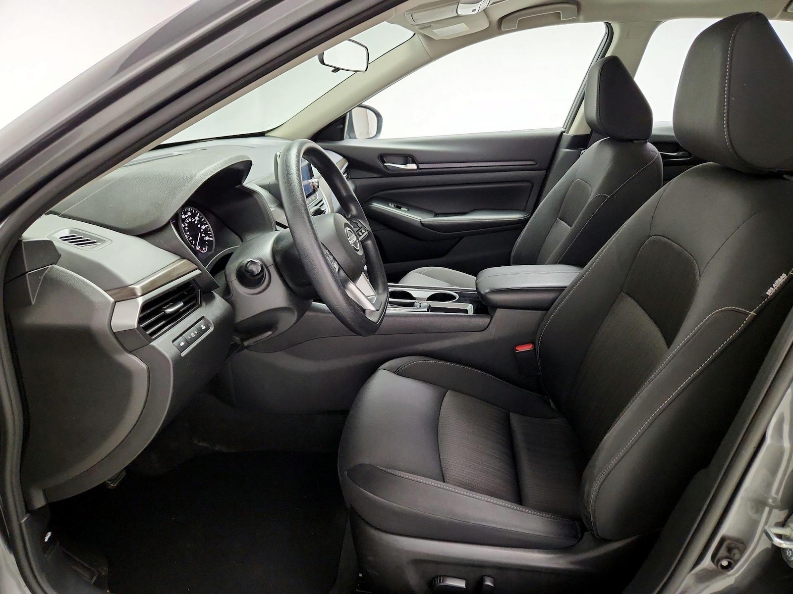 Power Seat(s) & Side Airbags