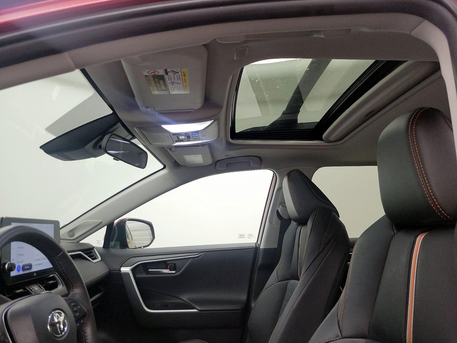 Sunroof(s) & Overhead Airbags