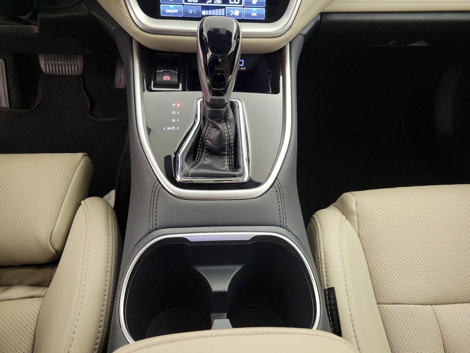 2025 Subaru Legacy Limited - Photo 18