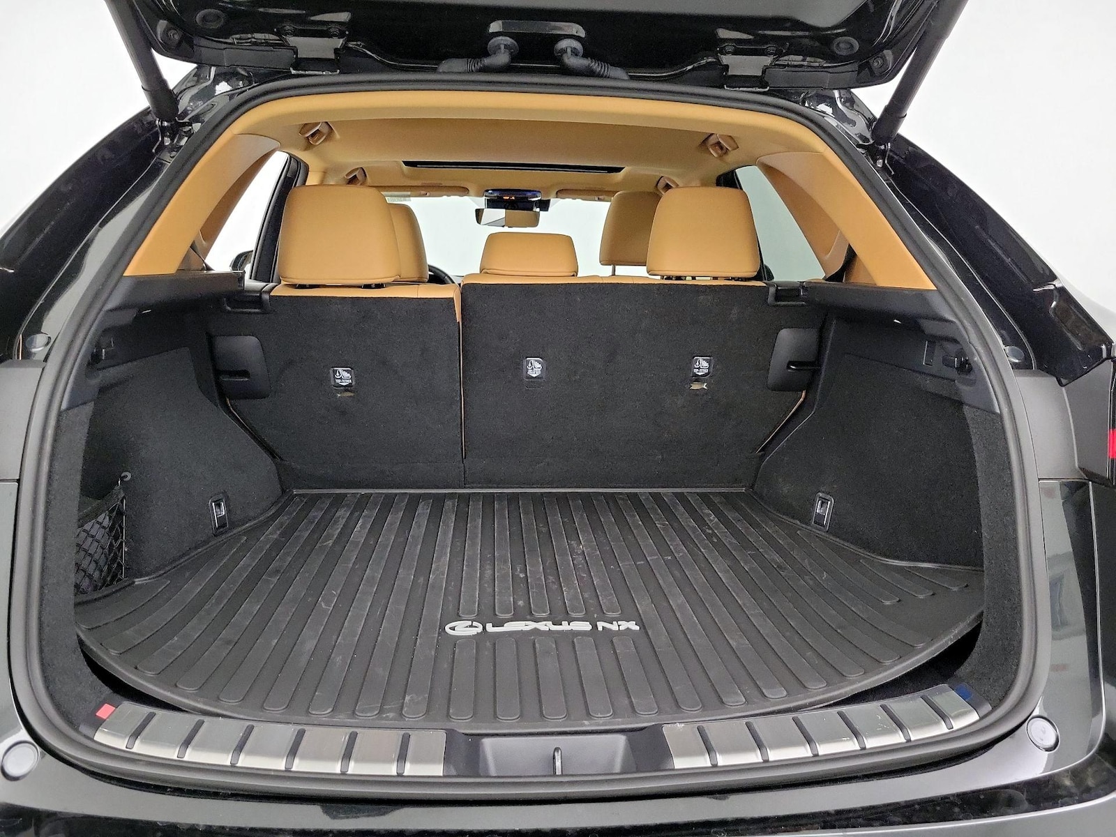2026 Lexus NX Hybrid 350h - Photo 22