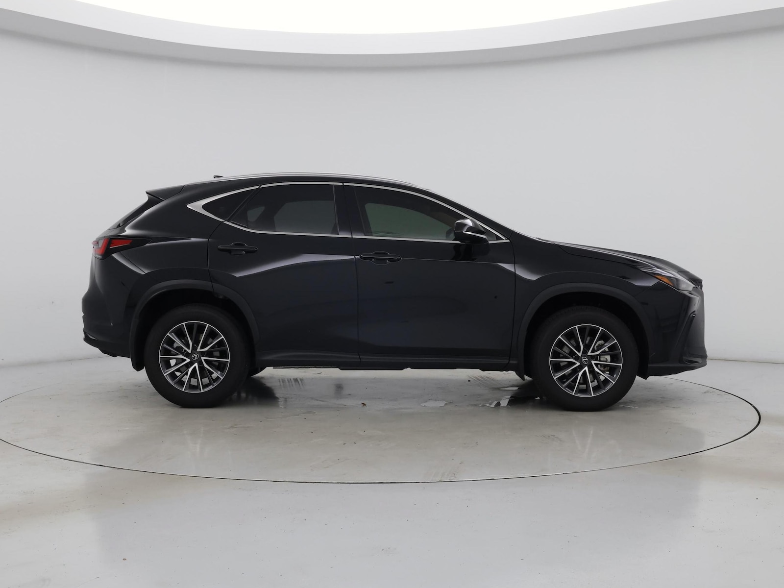 2026 Lexus NX Hybrid 350h - Photo 8