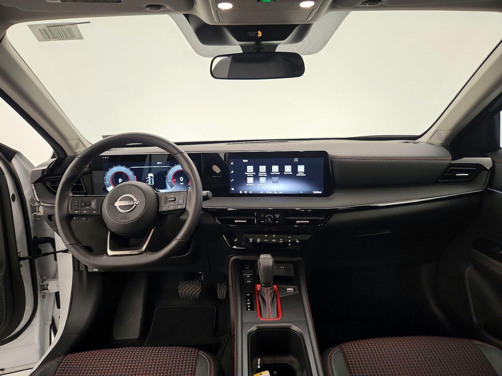 2026 Nissan KICKS SR - Photo 10