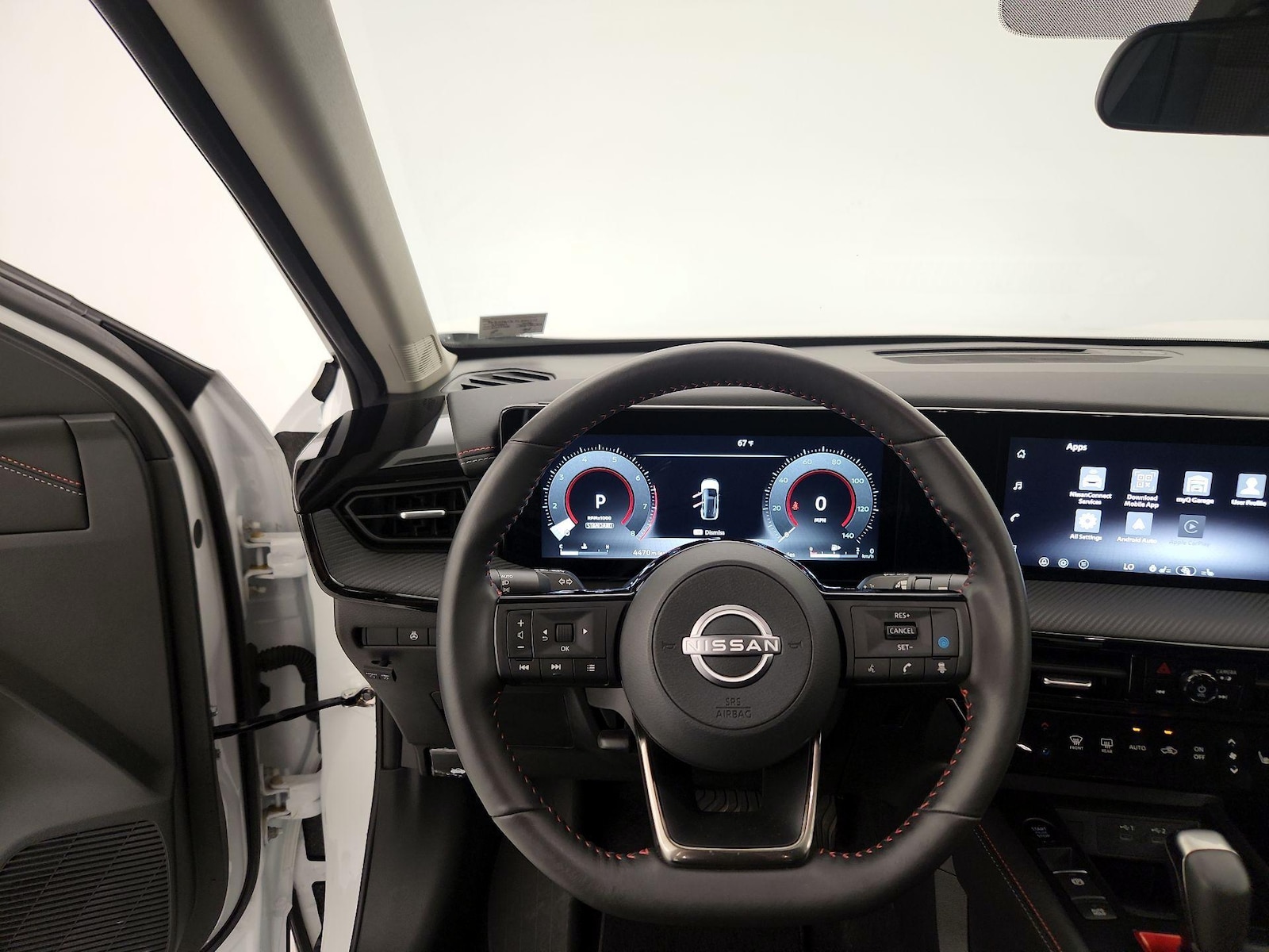 2026 Nissan KICKS SR - Photo 11
