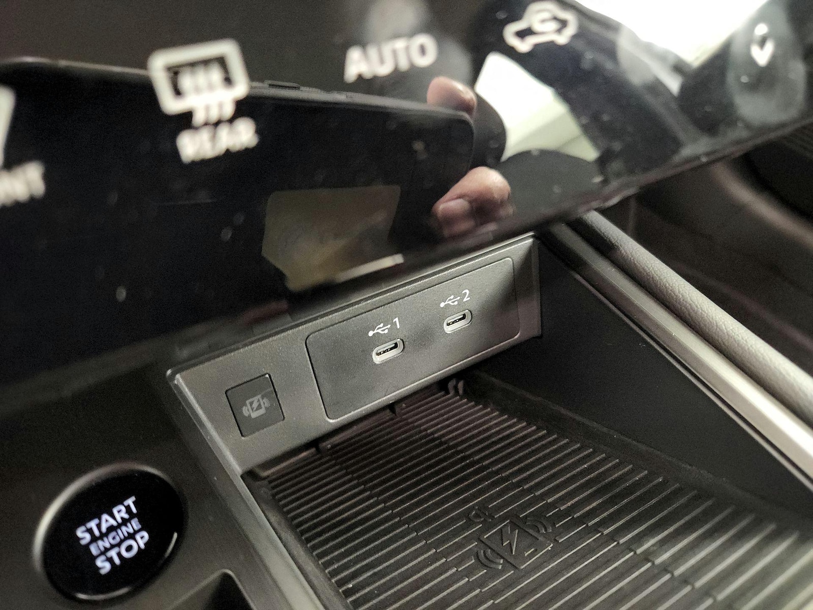 2026 Nissan KICKS SR - Photo 19