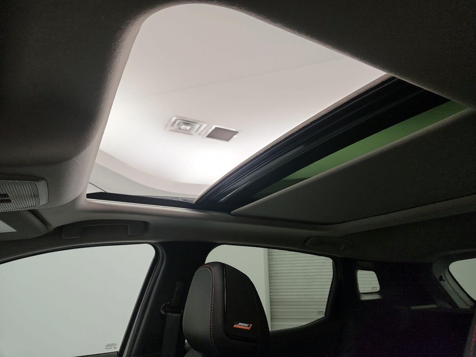 2026 Nissan KICKS SR - Photo 20