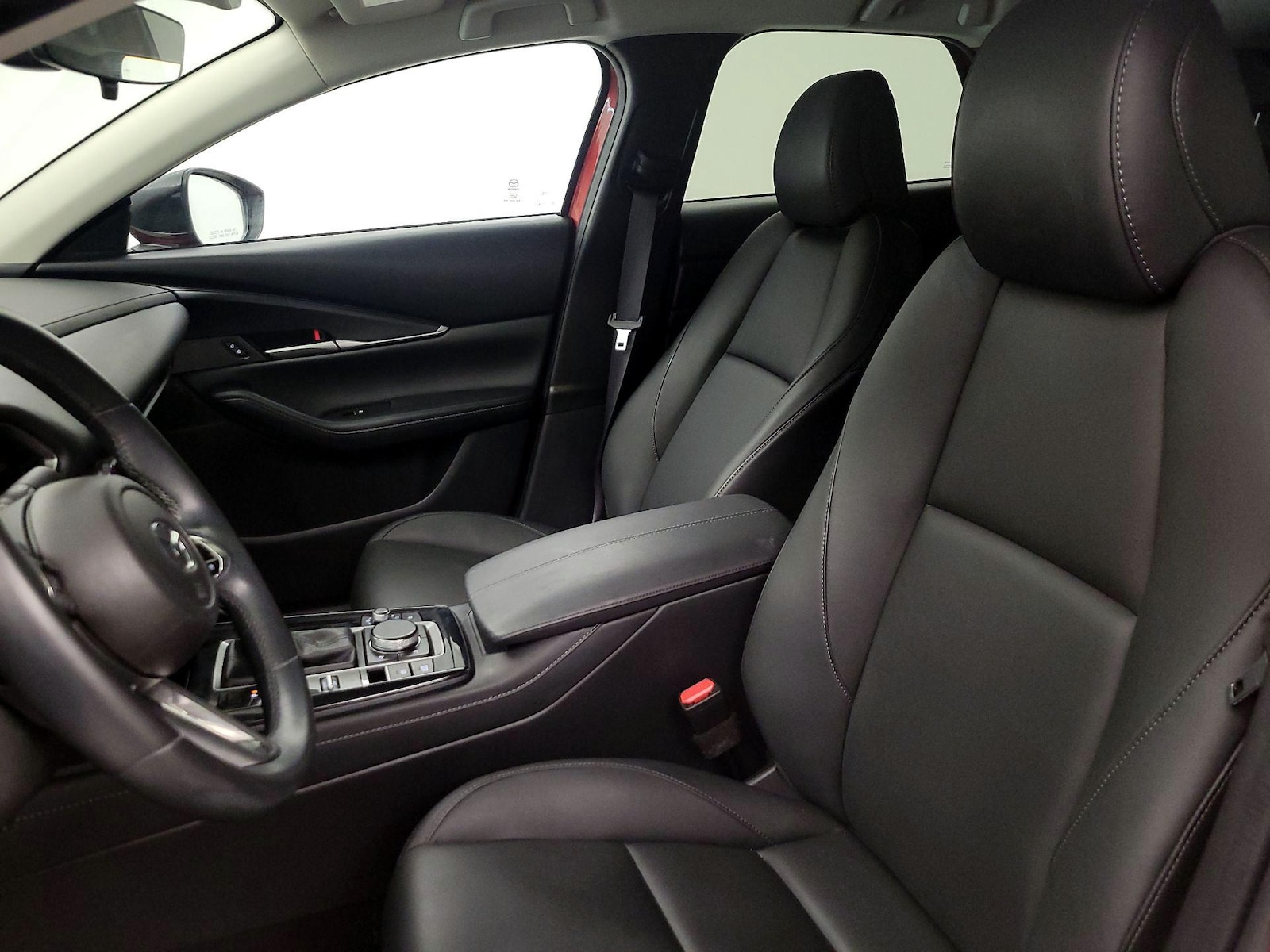 Side Airbags & Leatherette Seats