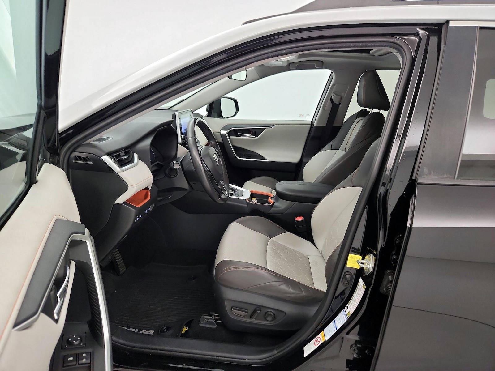 Power Seat(s) & Side Airbags