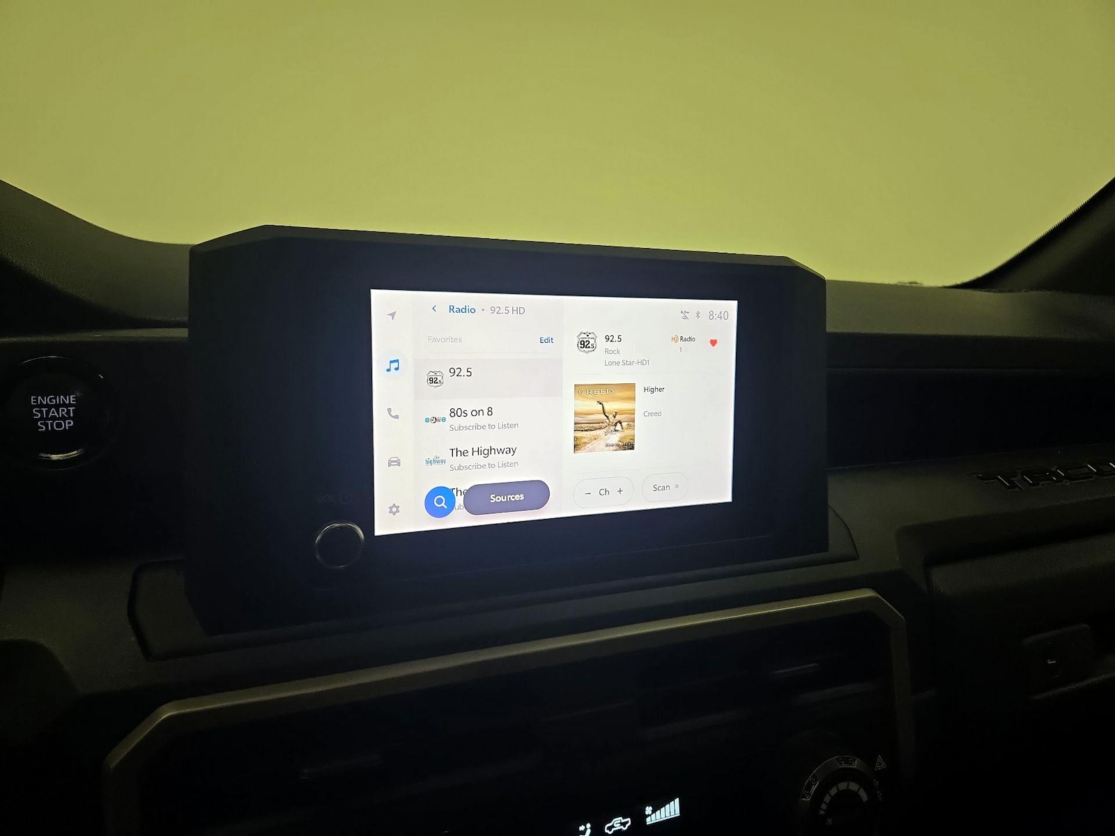 2025 Toyota Tacoma SR - Photo 16