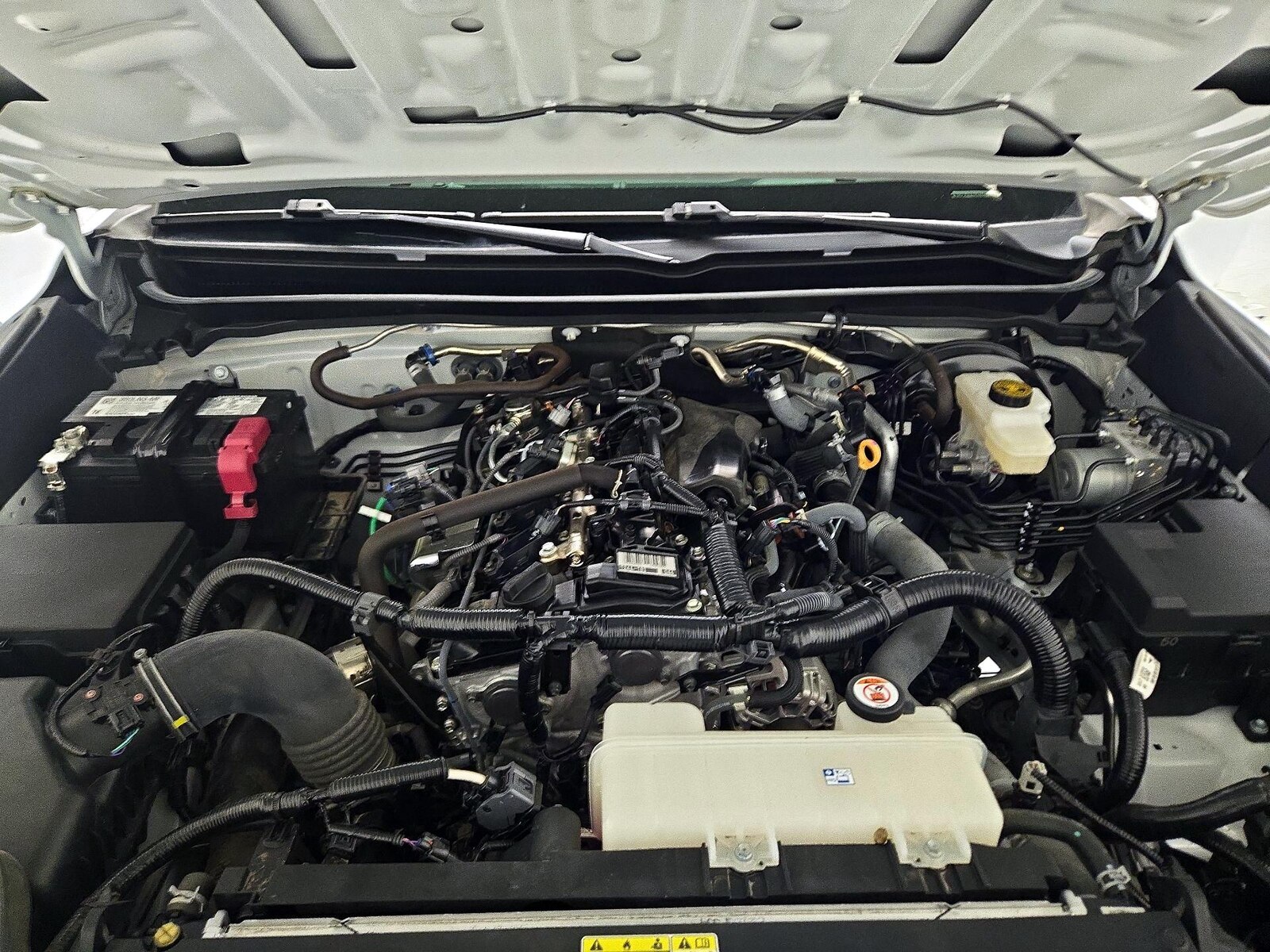 2025 Toyota Tacoma SR - Photo 22