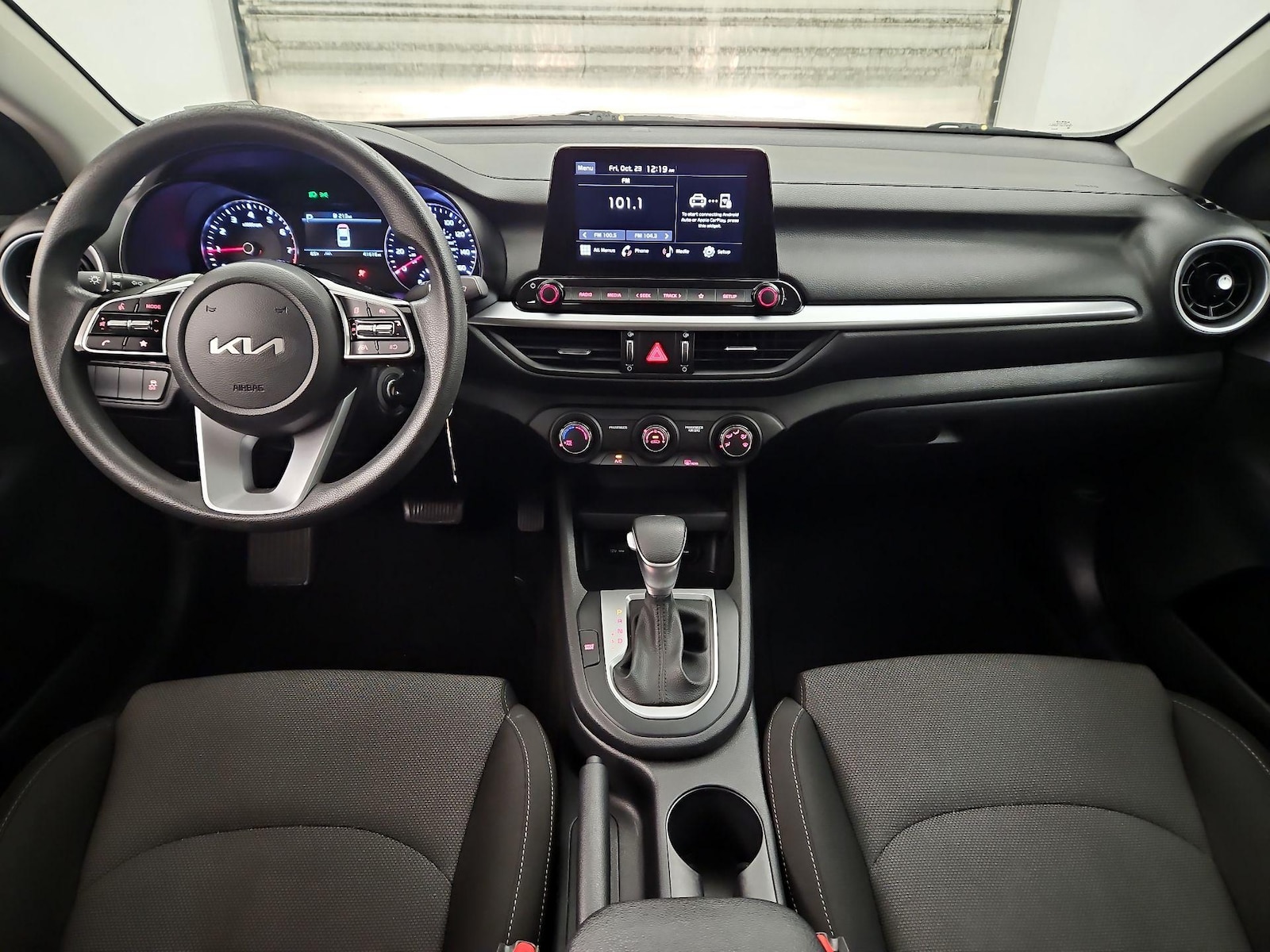 Apple CarPlay® & Android Auto™