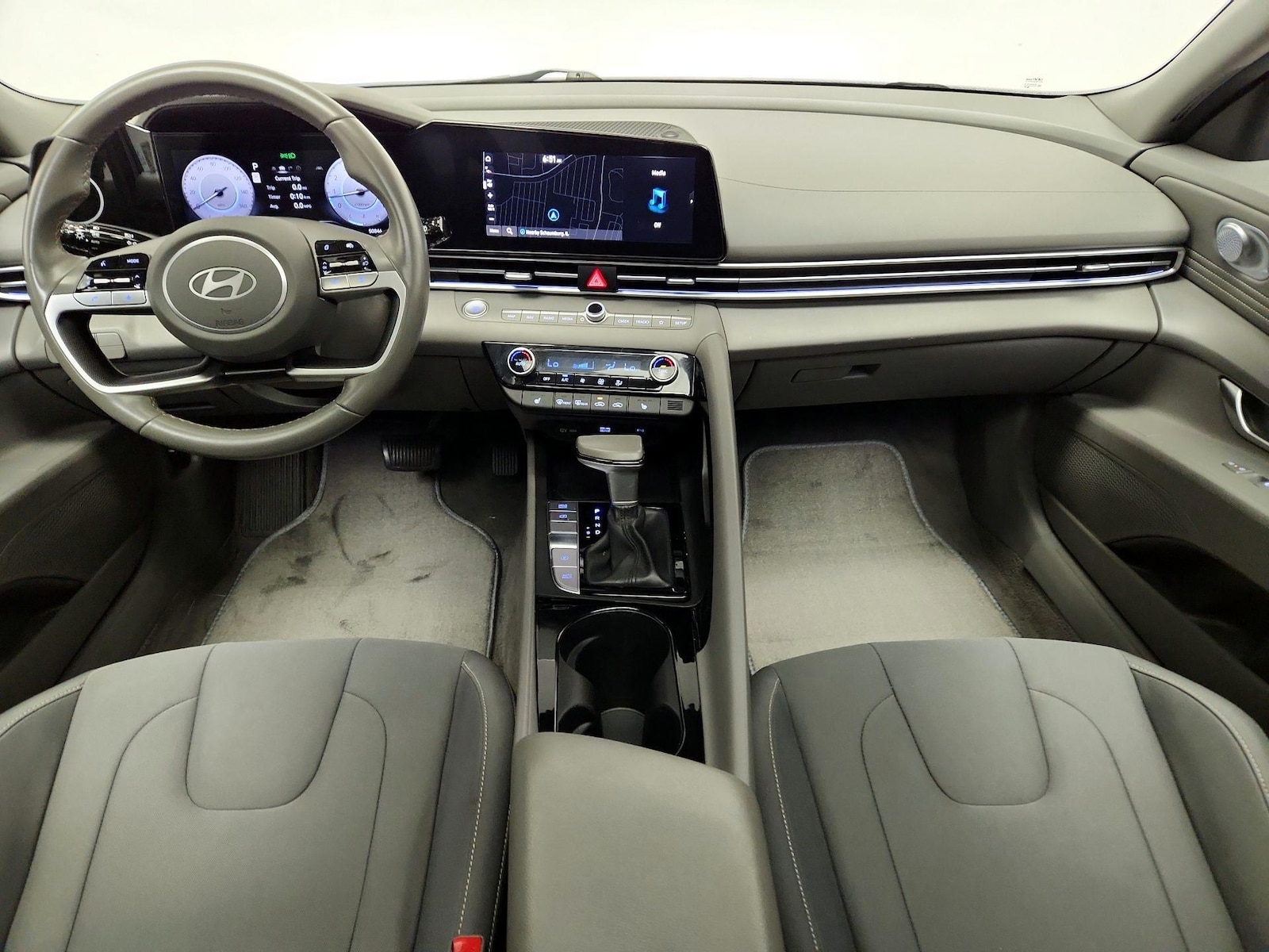 Apple CarPlay® & Android Auto™
