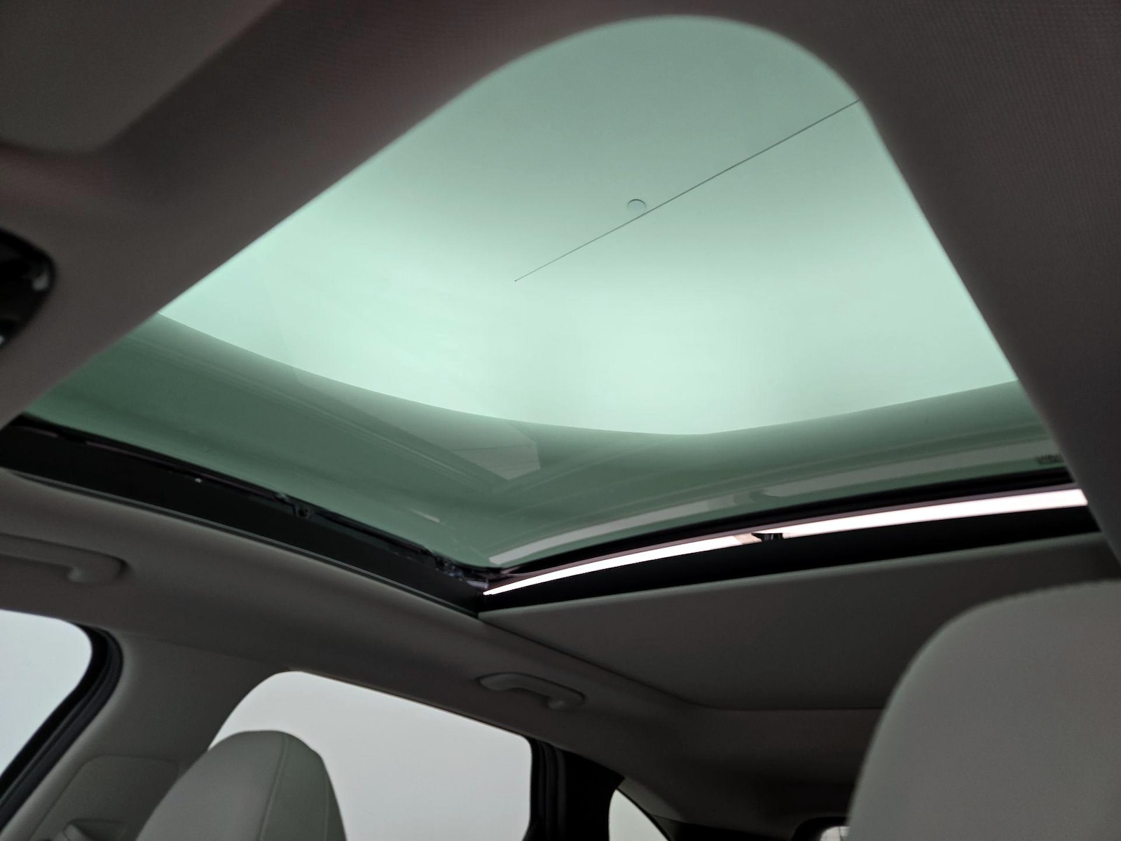 Panoramic Sunroof