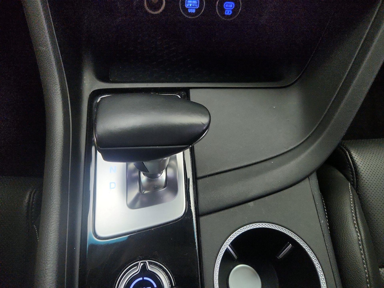 2026 GENESIS G70 Standard - Photo 19