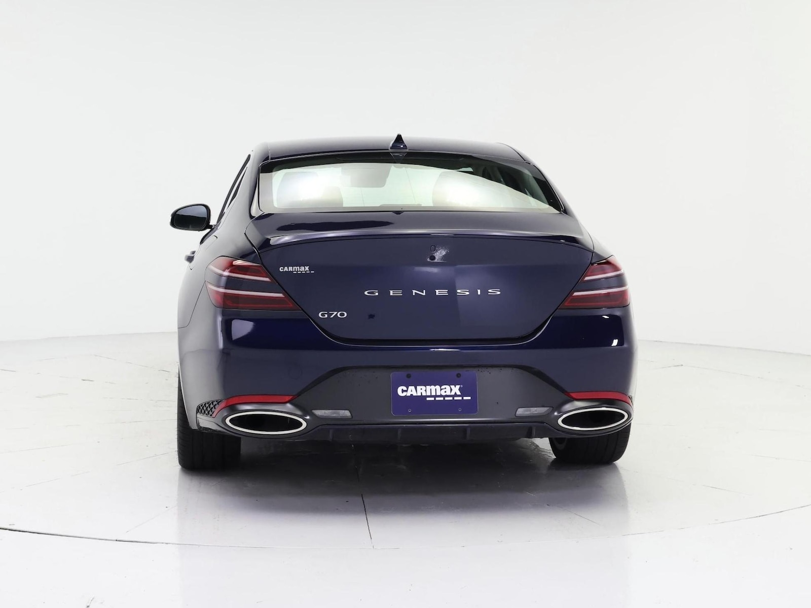 2026 GENESIS G70 Standard - Photo 7