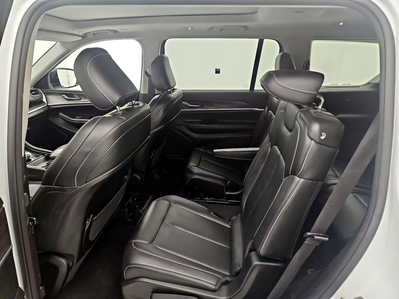 Rear Air Conditioning