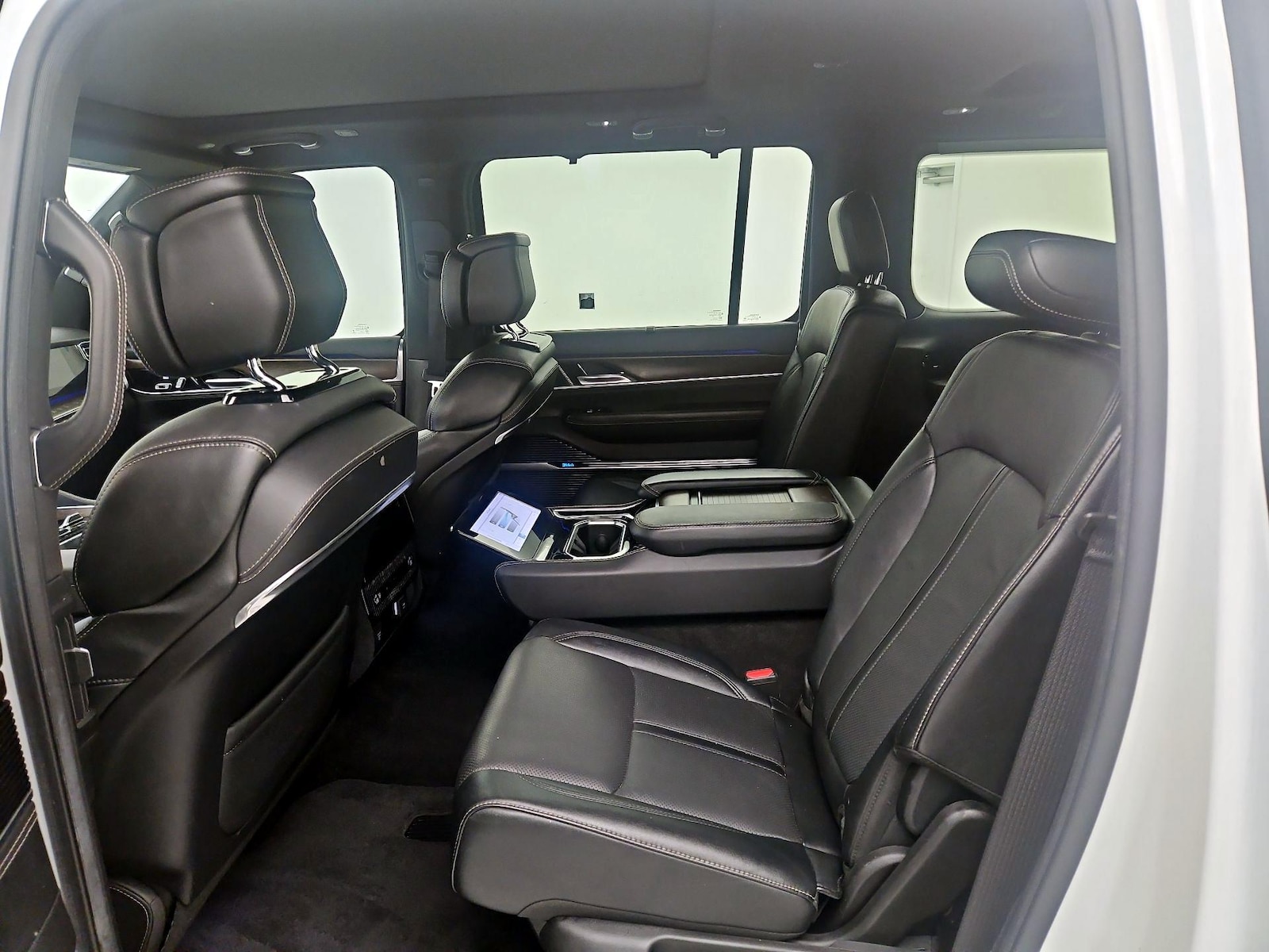 Rear Air Conditioning