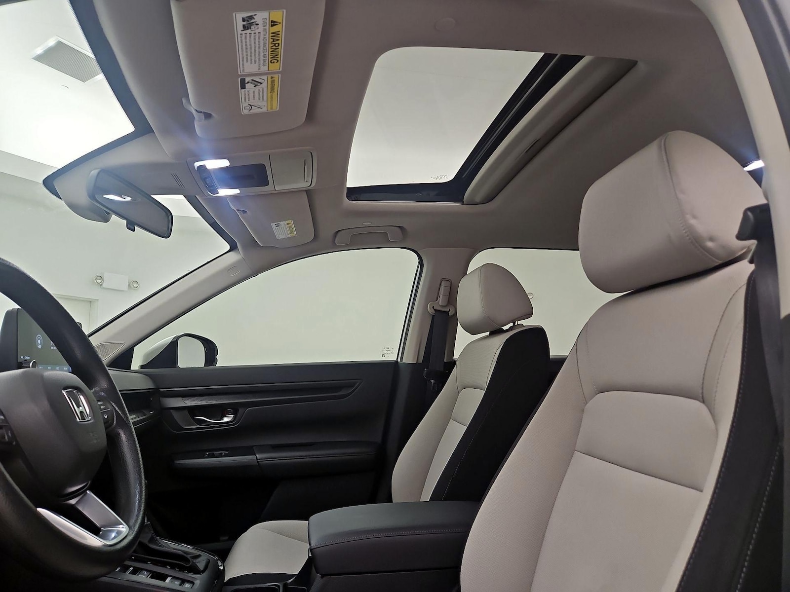 Sunroof(s) & Overhead Airbags