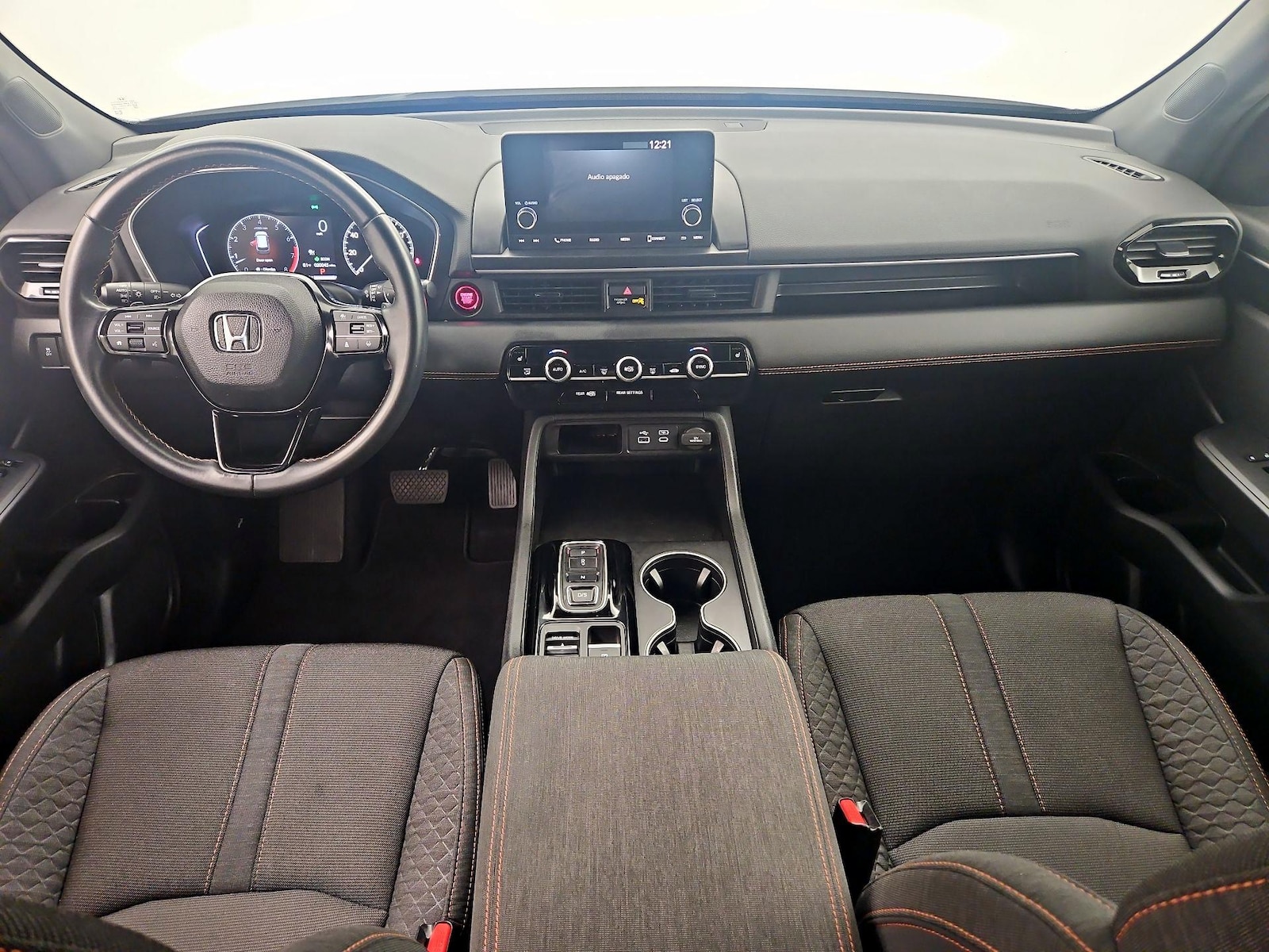 Apple CarPlay® & Android Auto™