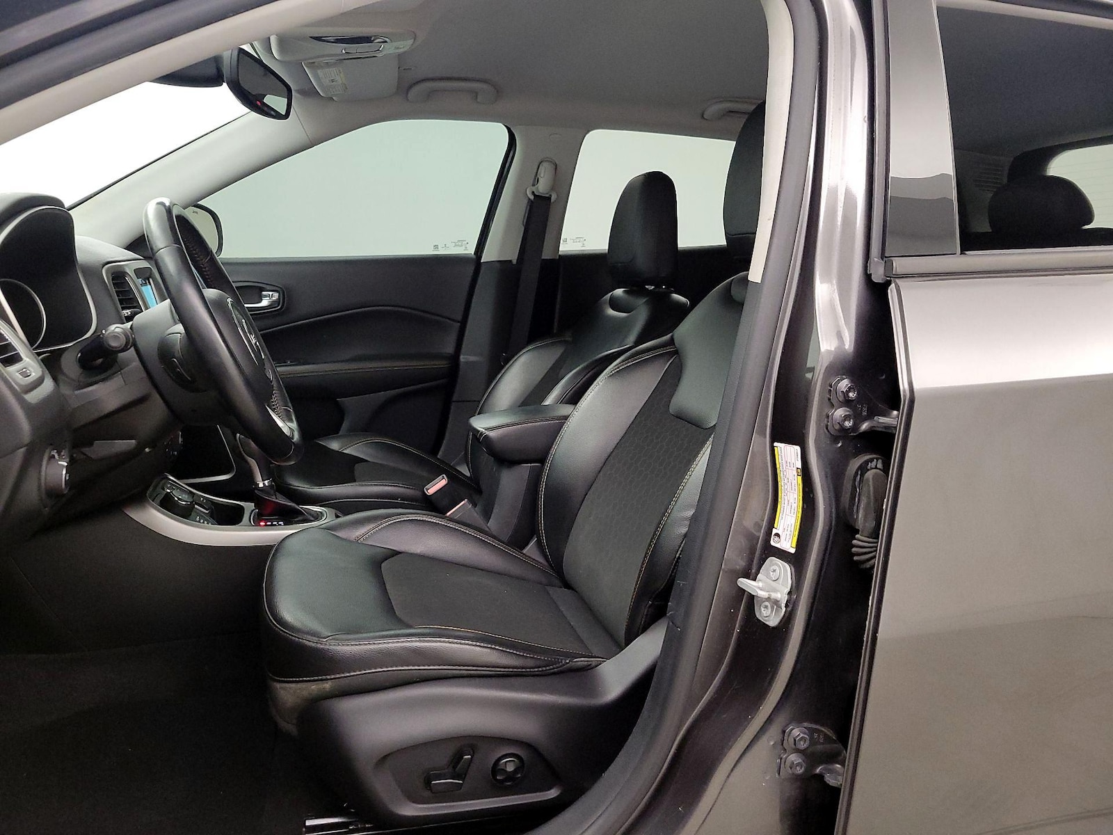 Power Seat(s) & Side Airbags