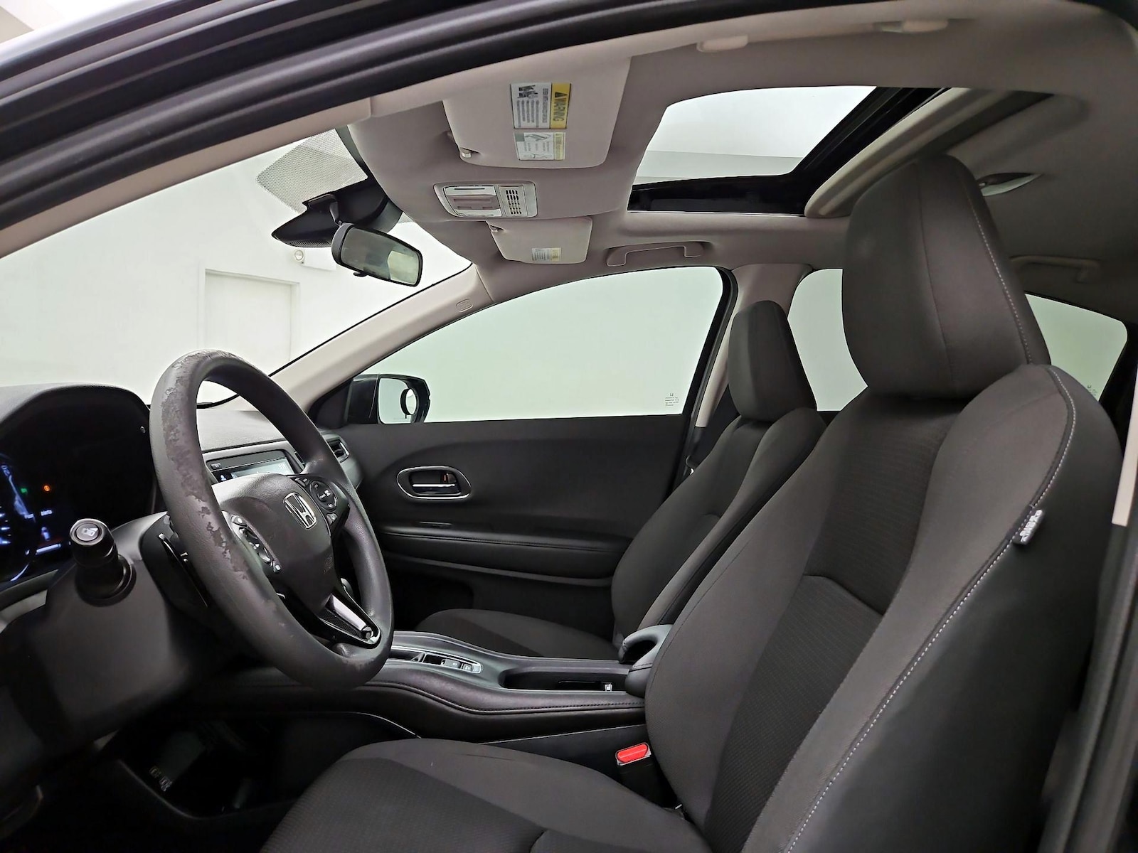 Sunroof(s) & Overhead Airbags