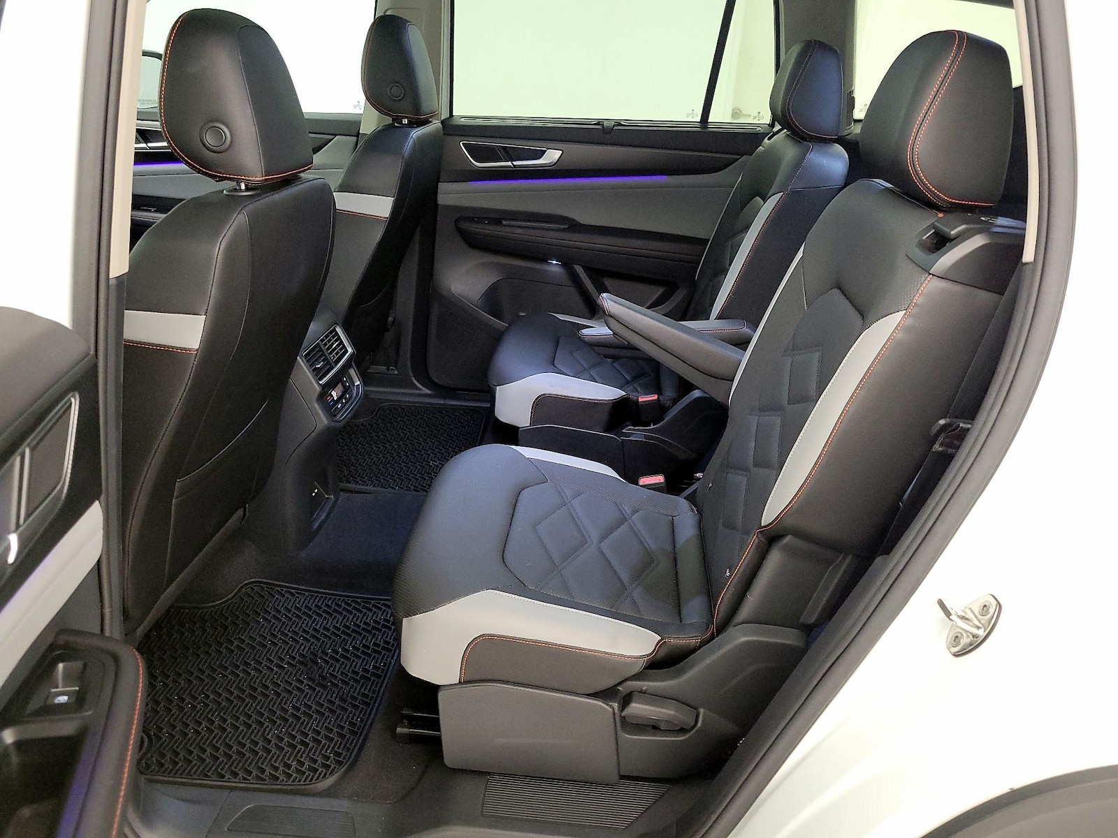 Rear Air Conditioning