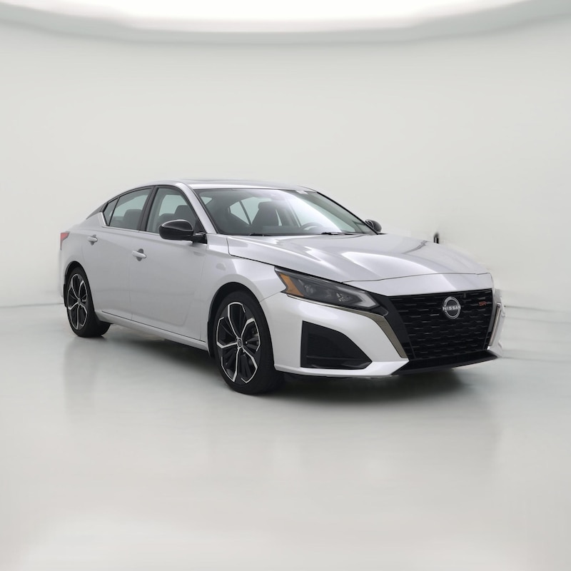 2023 Nissan Altima SR