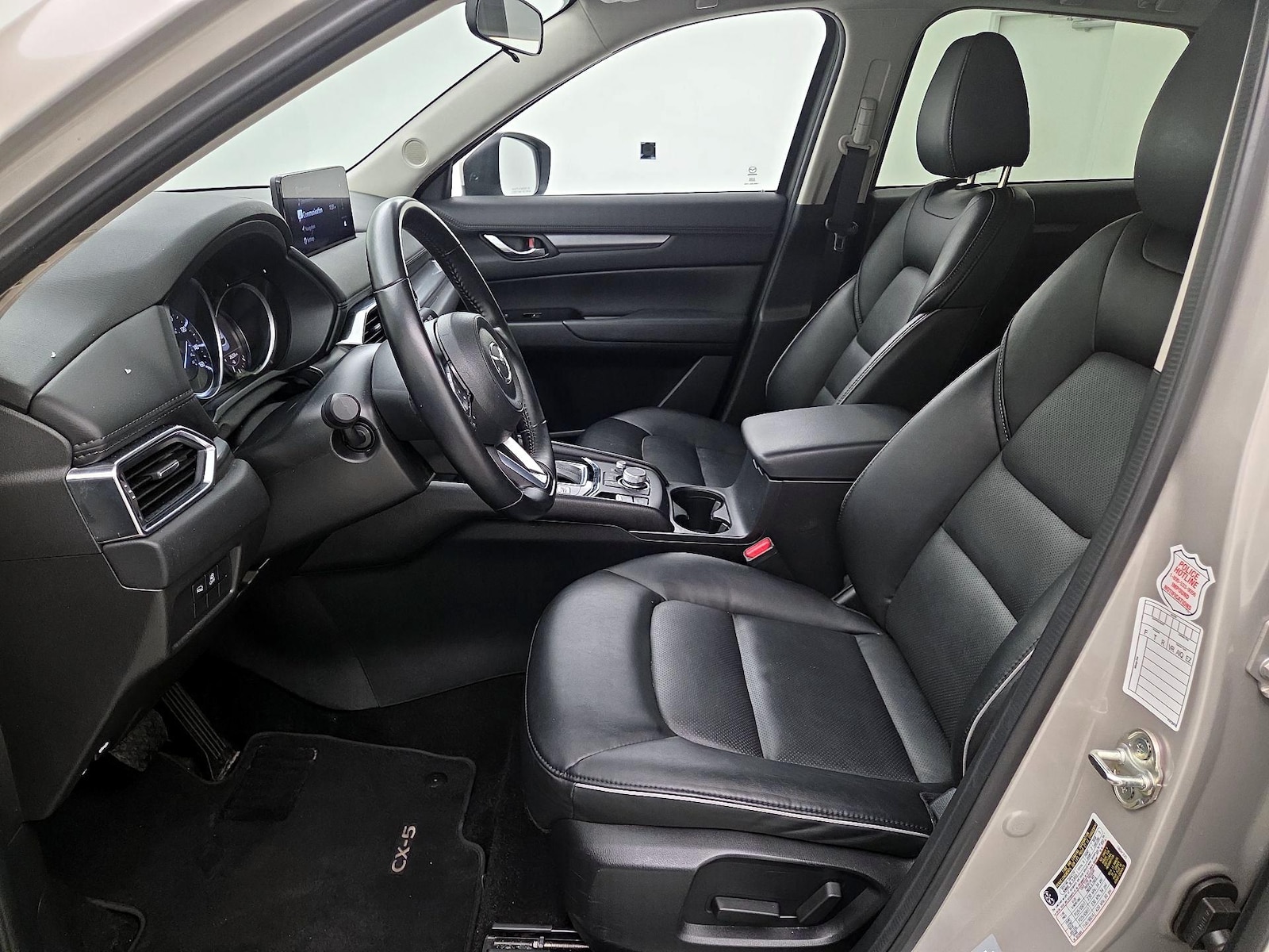 Side Airbags & Leatherette Seats