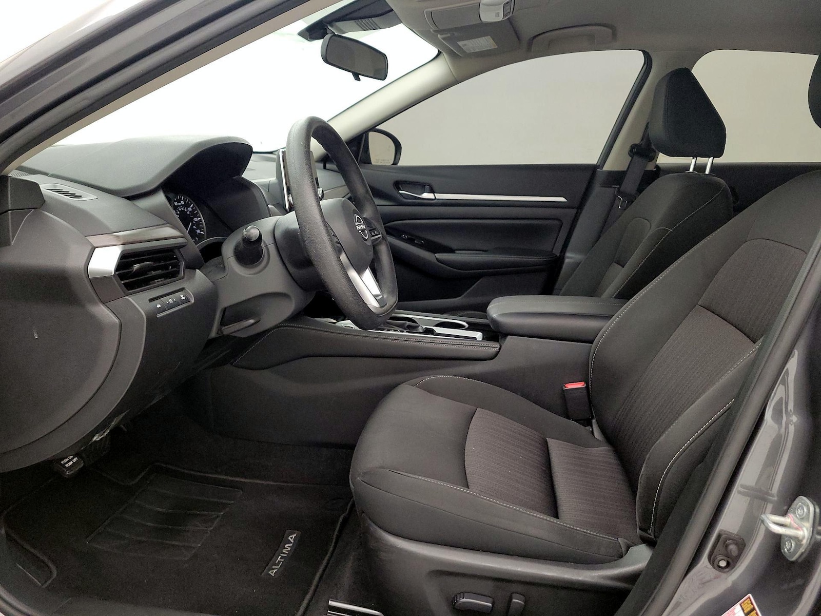 Power Seat(s) & Side Airbags