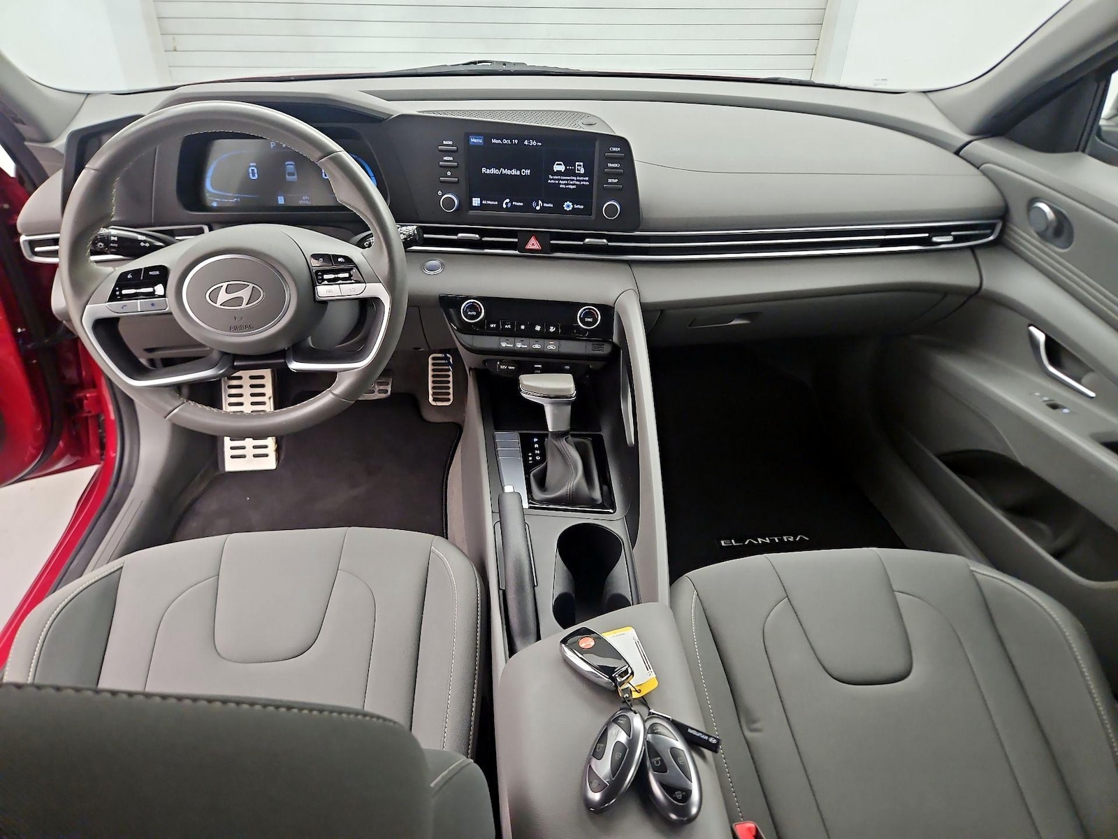 Apple CarPlay® & Android Auto™