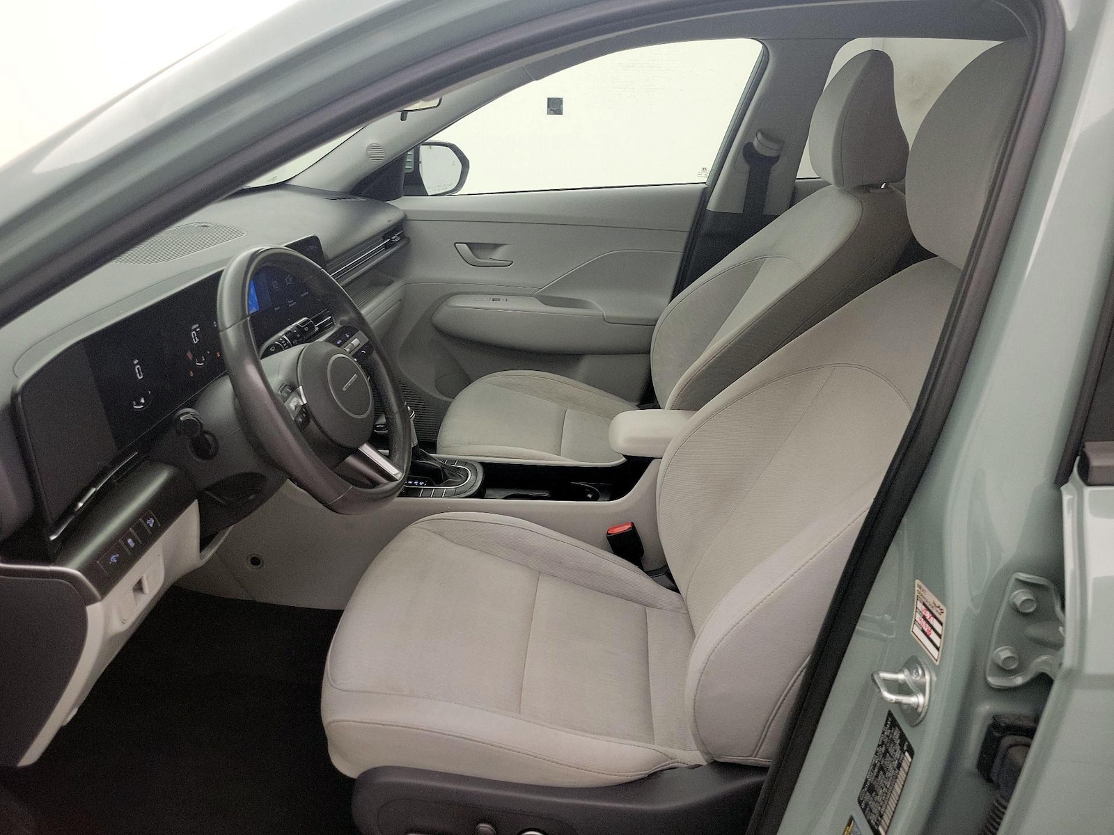 Power Seat(s) & Side Airbags
