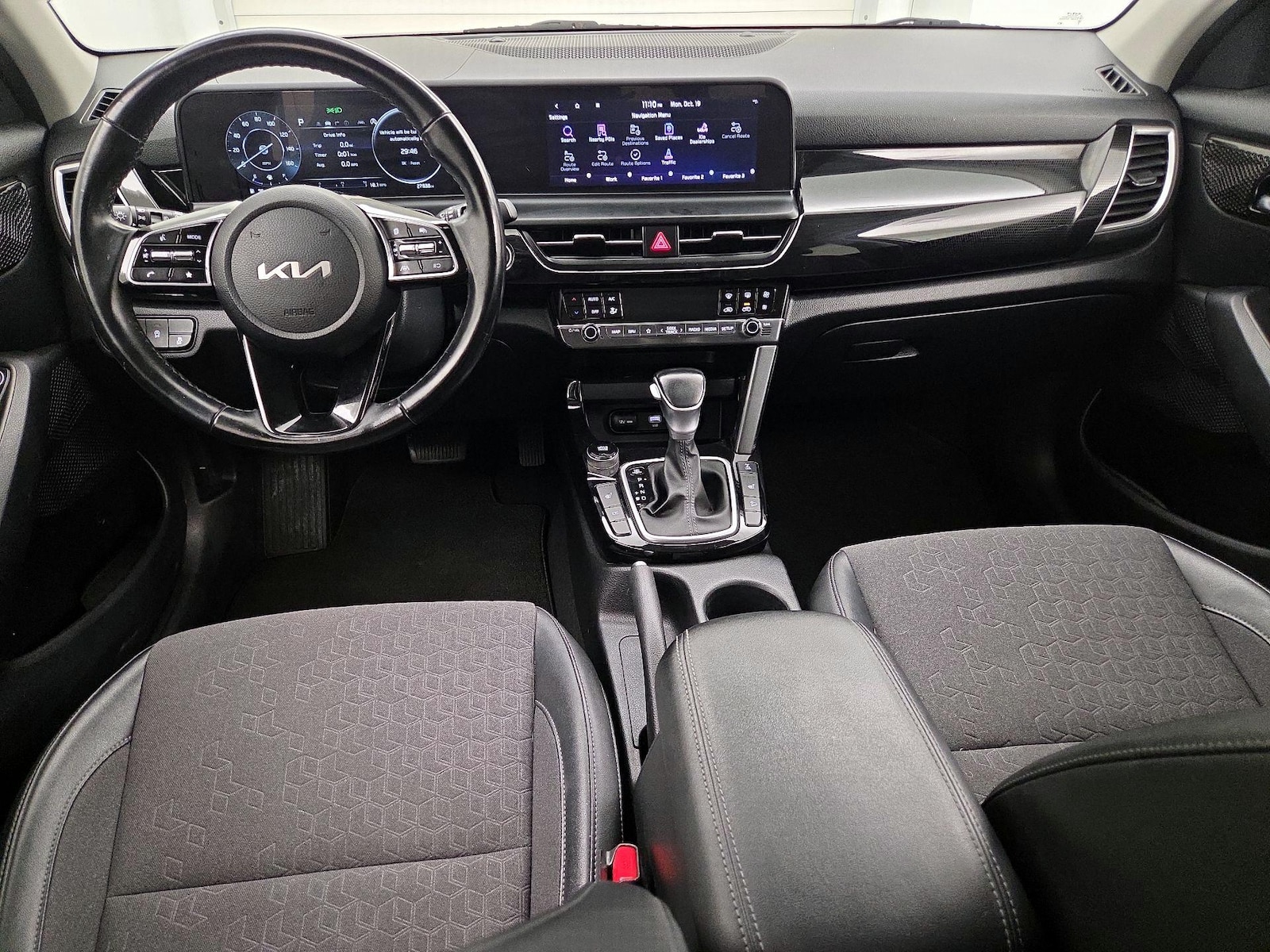 Apple CarPlay® & Android Auto™
