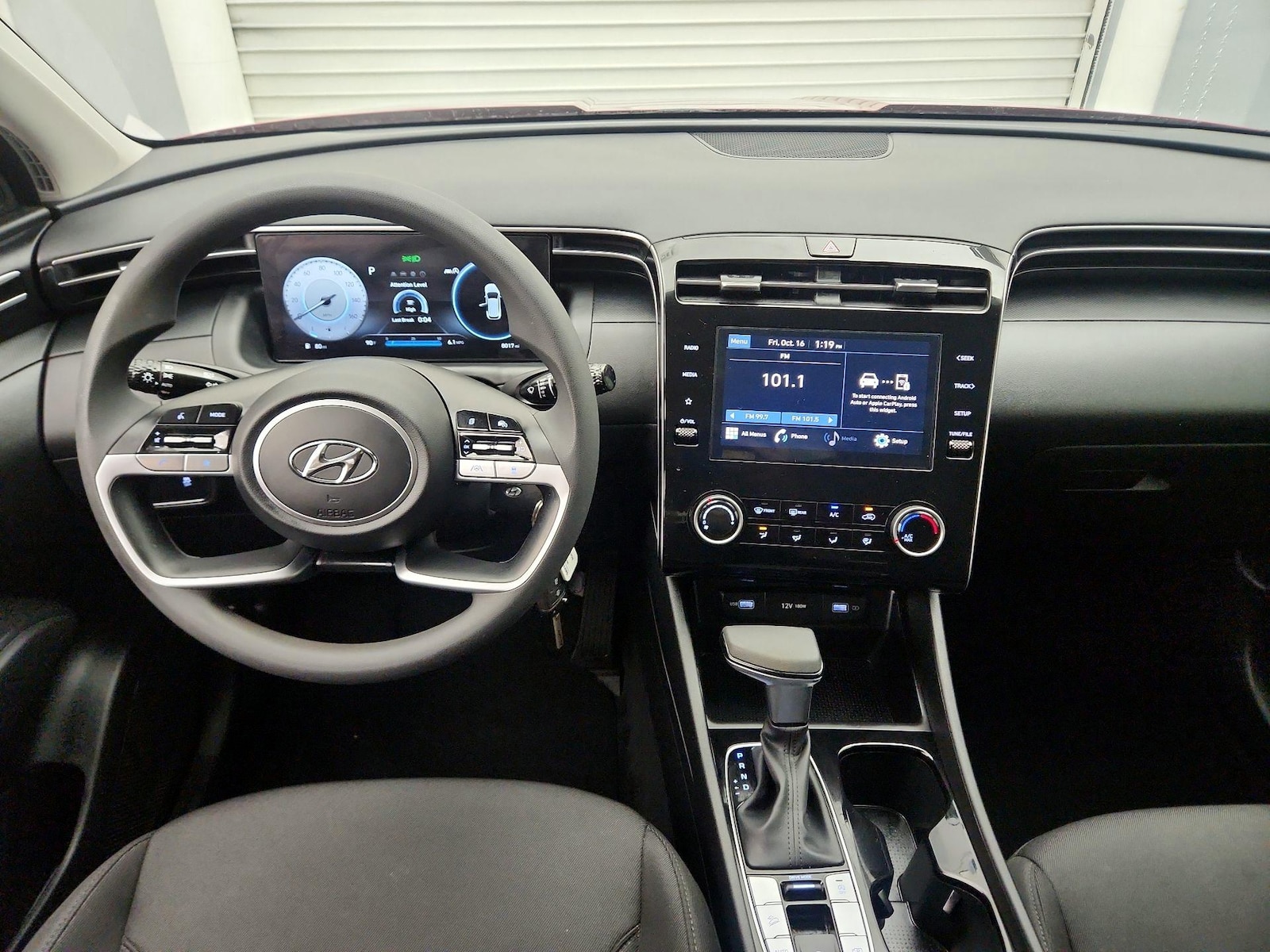 Apple CarPlay® & Android Auto™
