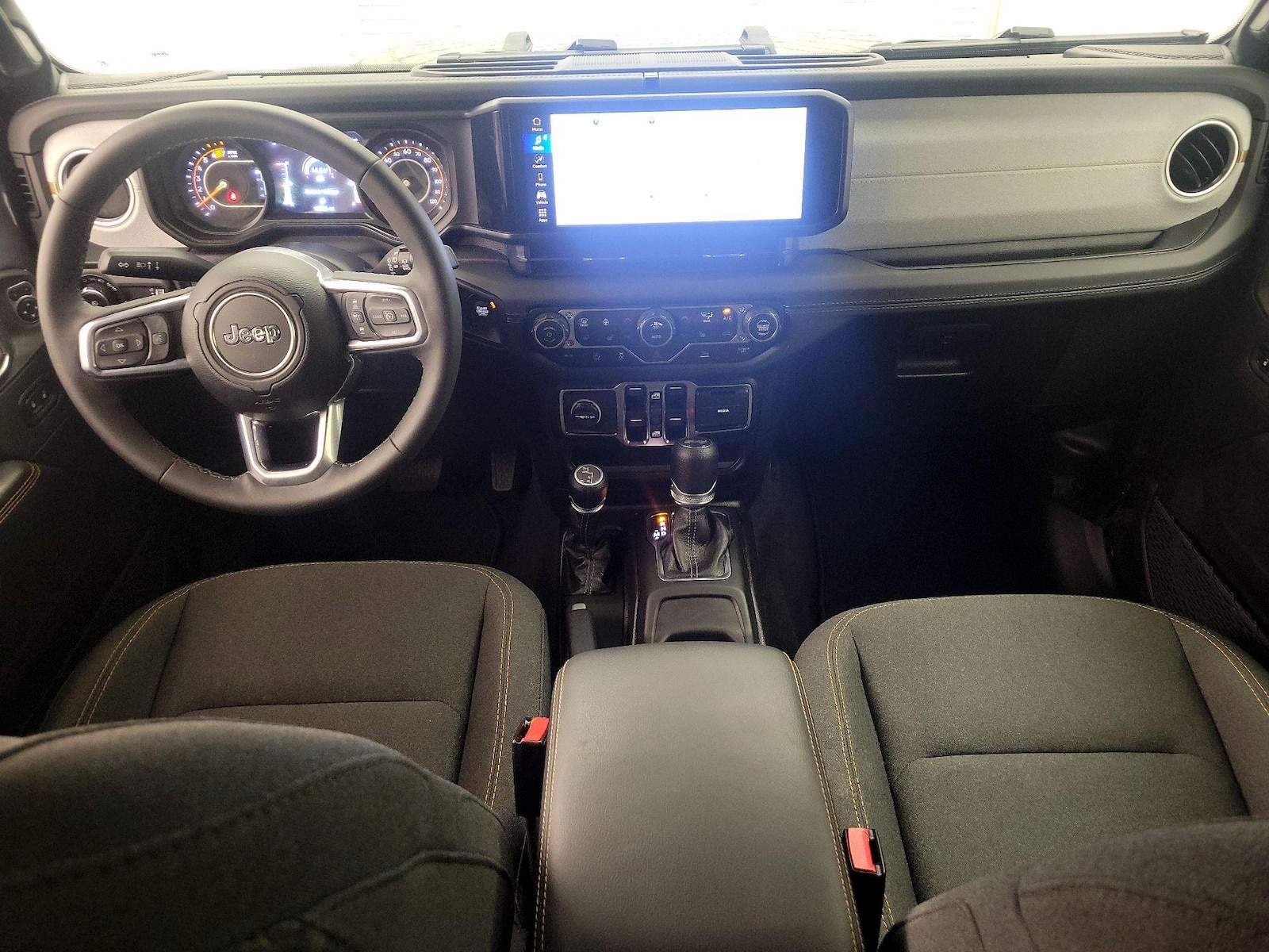 Apple CarPlay® & Android Auto™