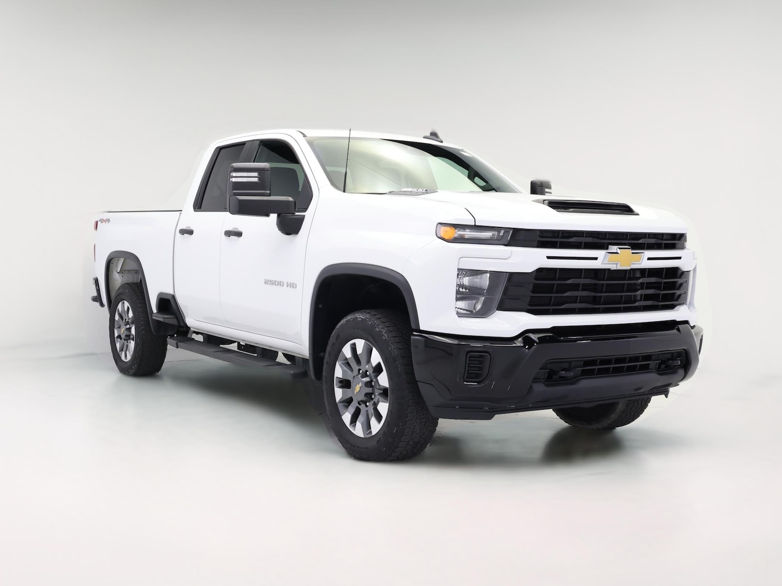 20 Inch Plus Wheels & Tow Hitch