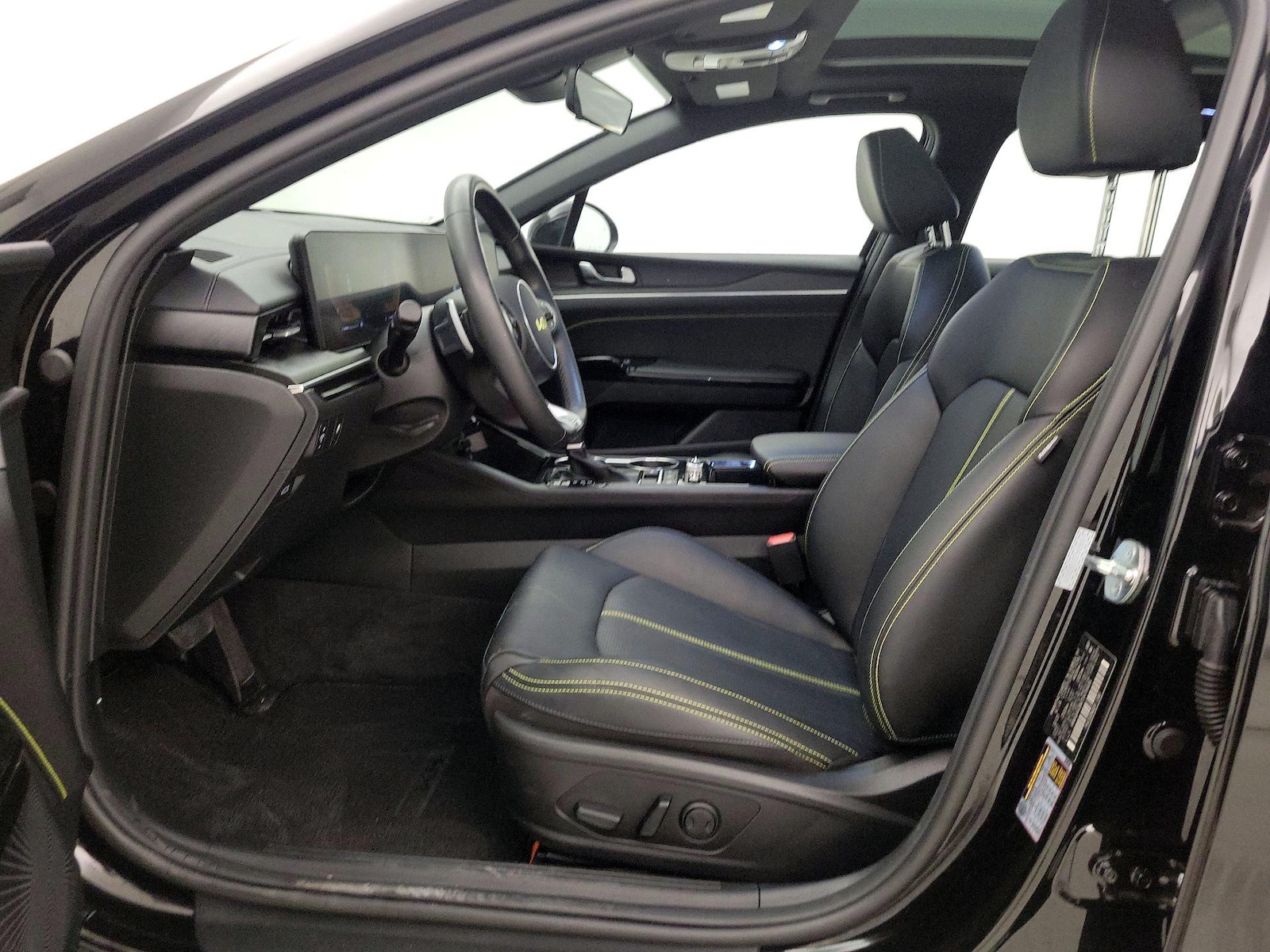 Power Seat(s) & Side Airbags