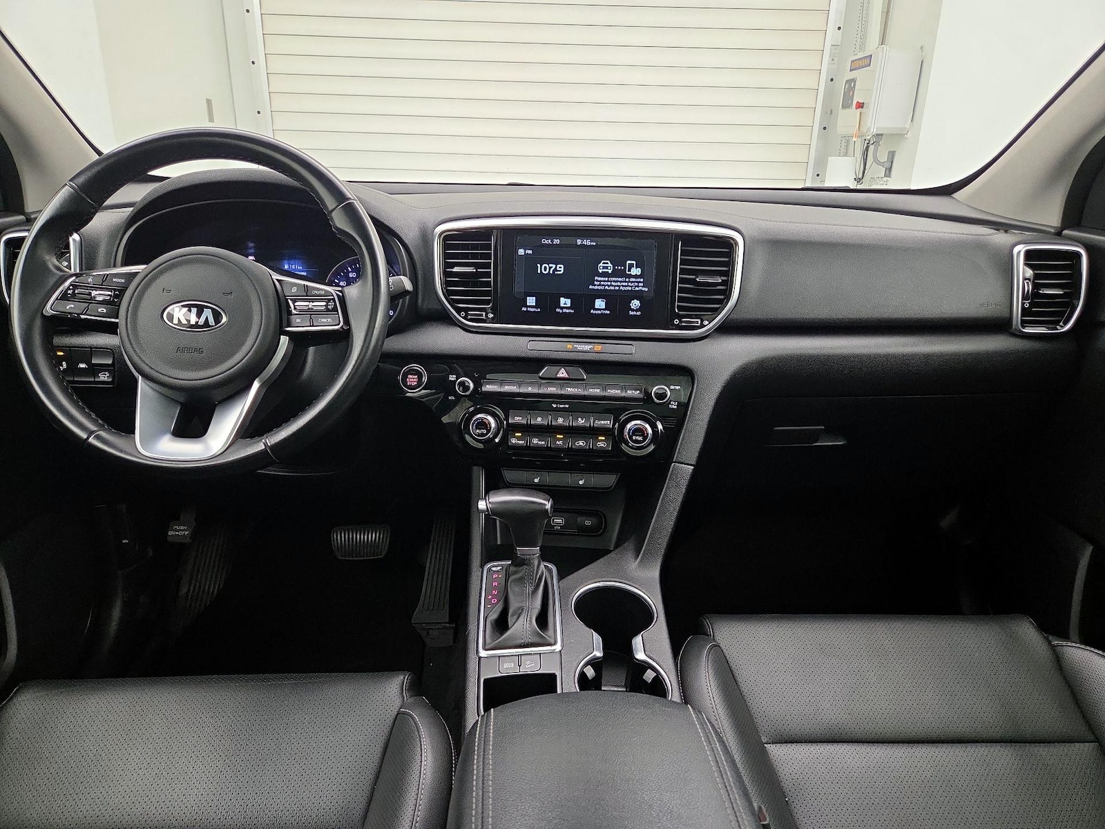 Apple CarPlay® & Android Auto™
