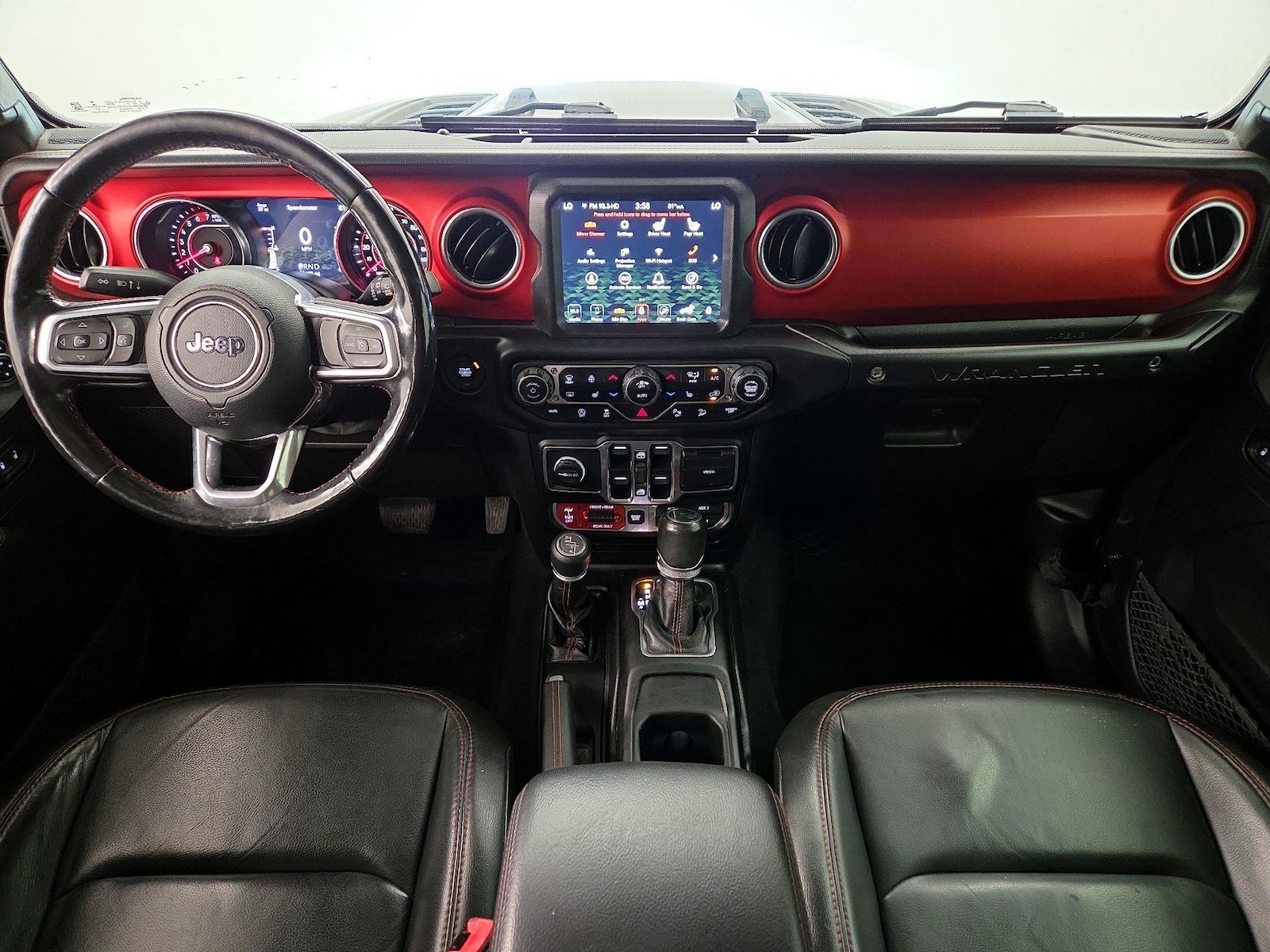Apple CarPlay® & Android Auto™