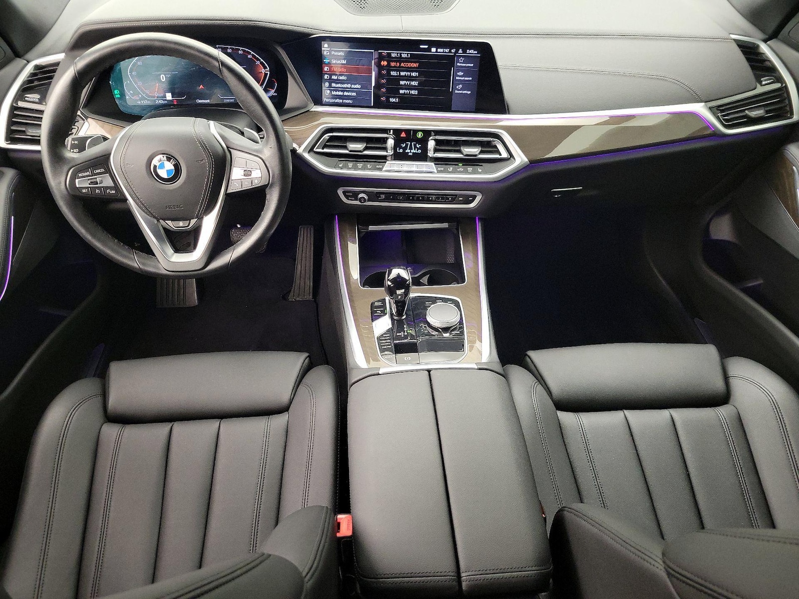 Apple CarPlay® & Android Auto™