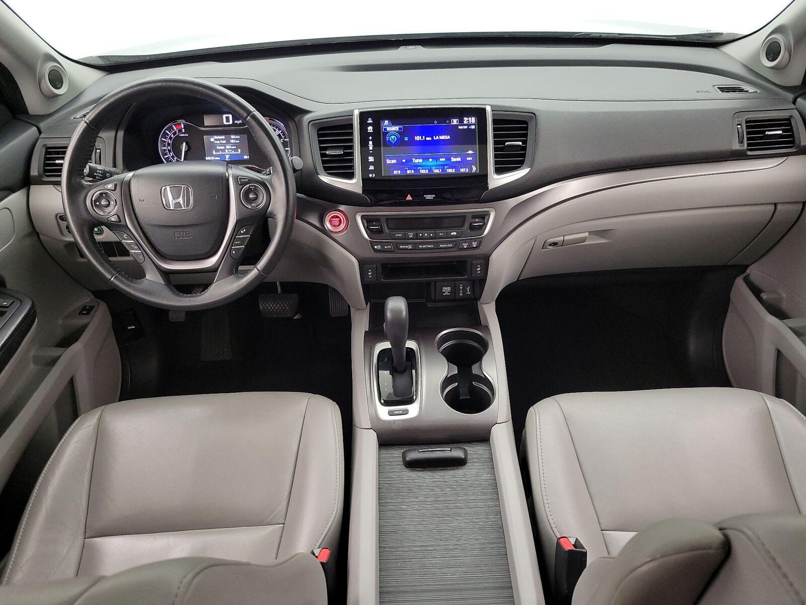Apple CarPlay® & Android Auto™
