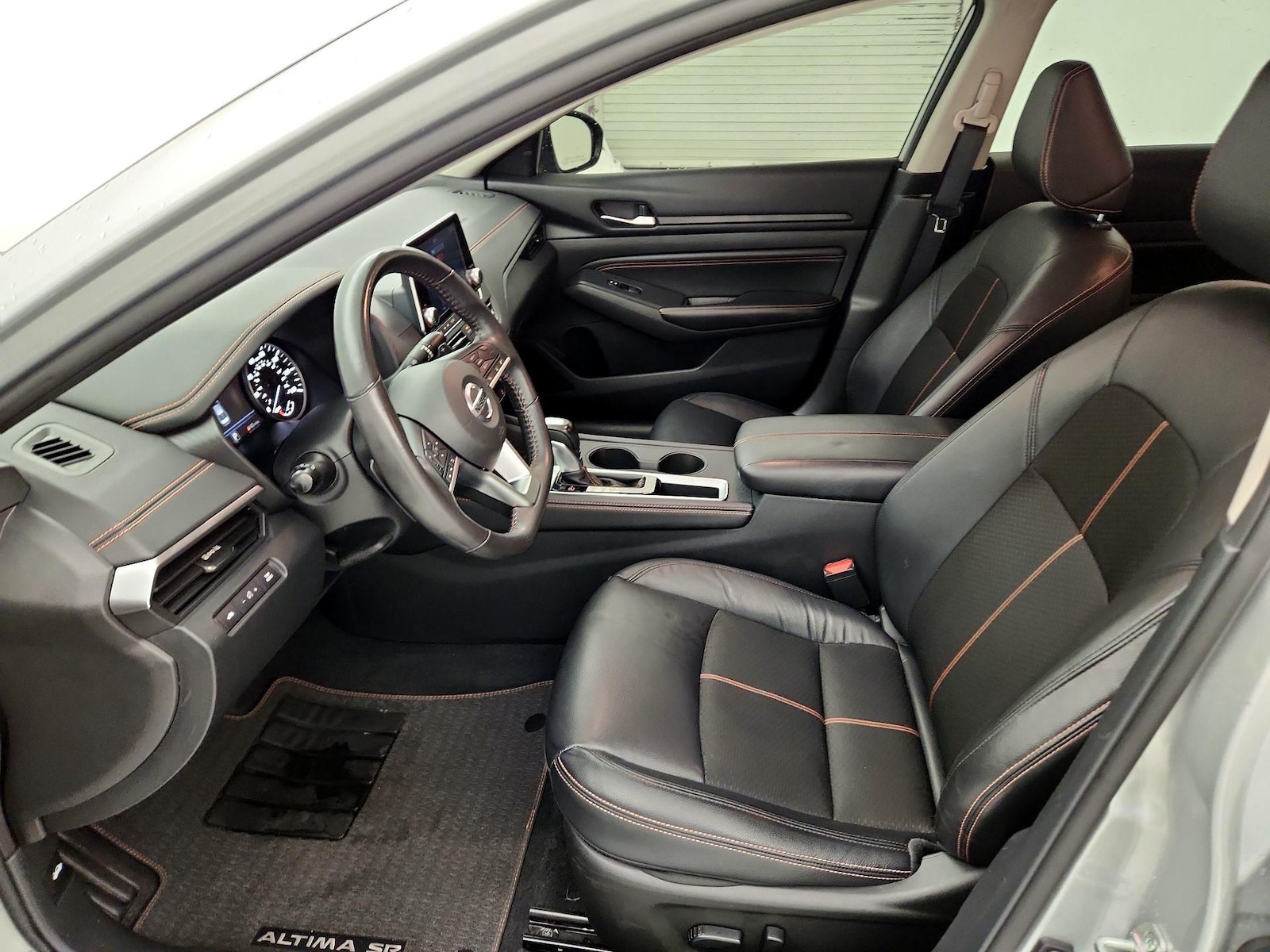 Power Seat(s) & Side Airbags