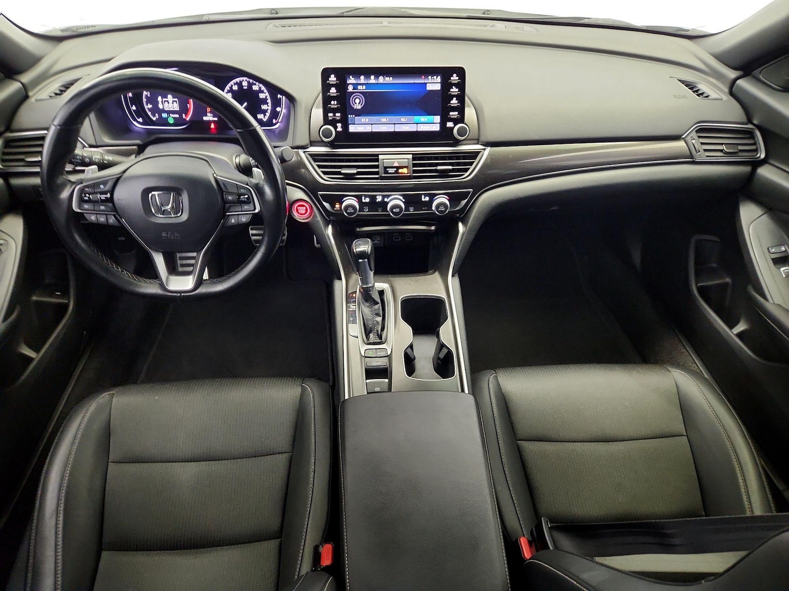 Apple CarPlay® & Android Auto™