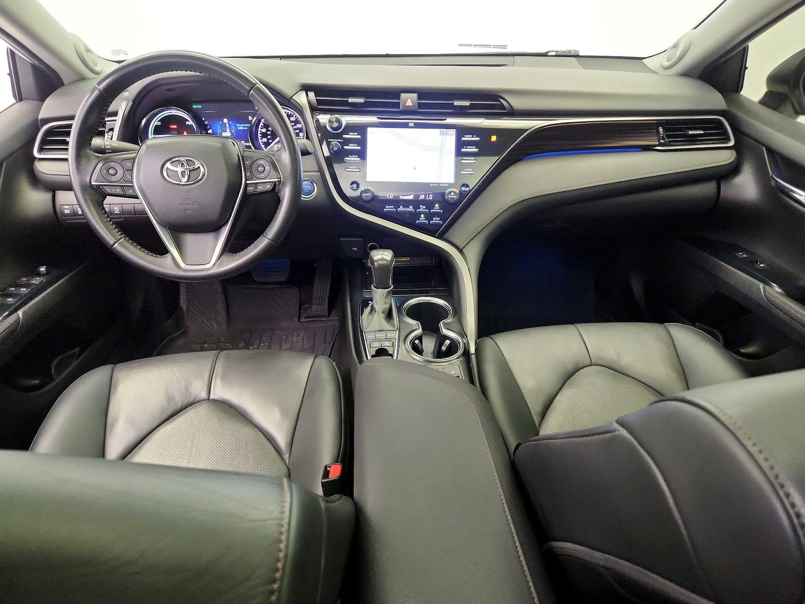 Apple CarPlay® & Android Auto™