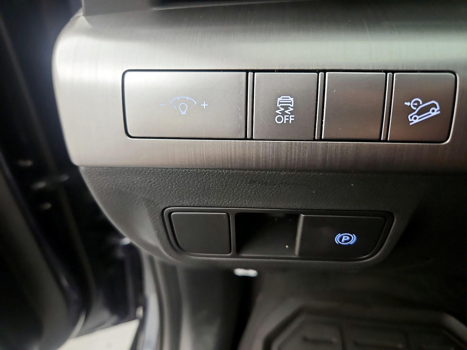 2025 Hyundai Kona SEL Convenience - Photo 14