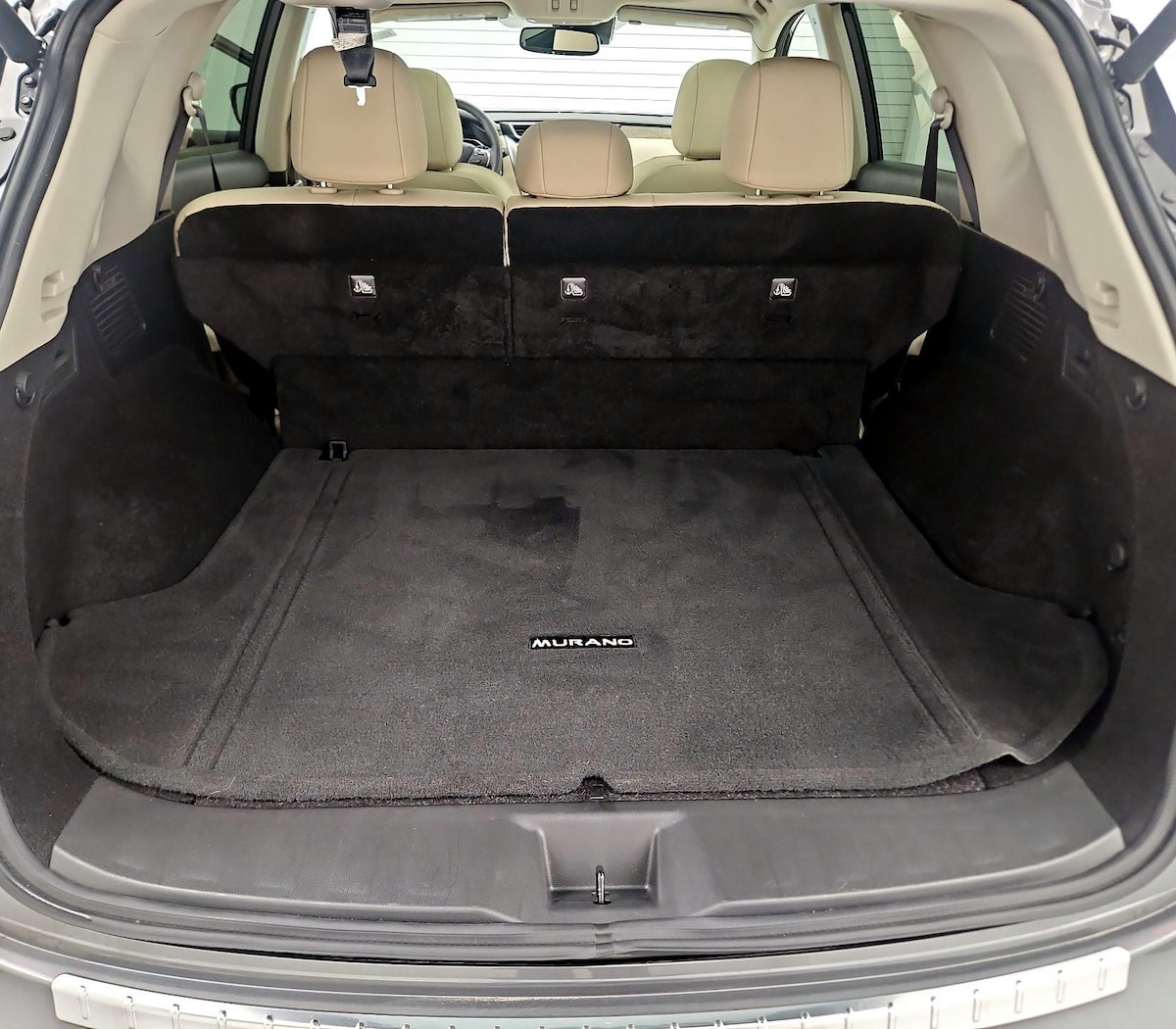 Trunk/Cargo (Seats Up)