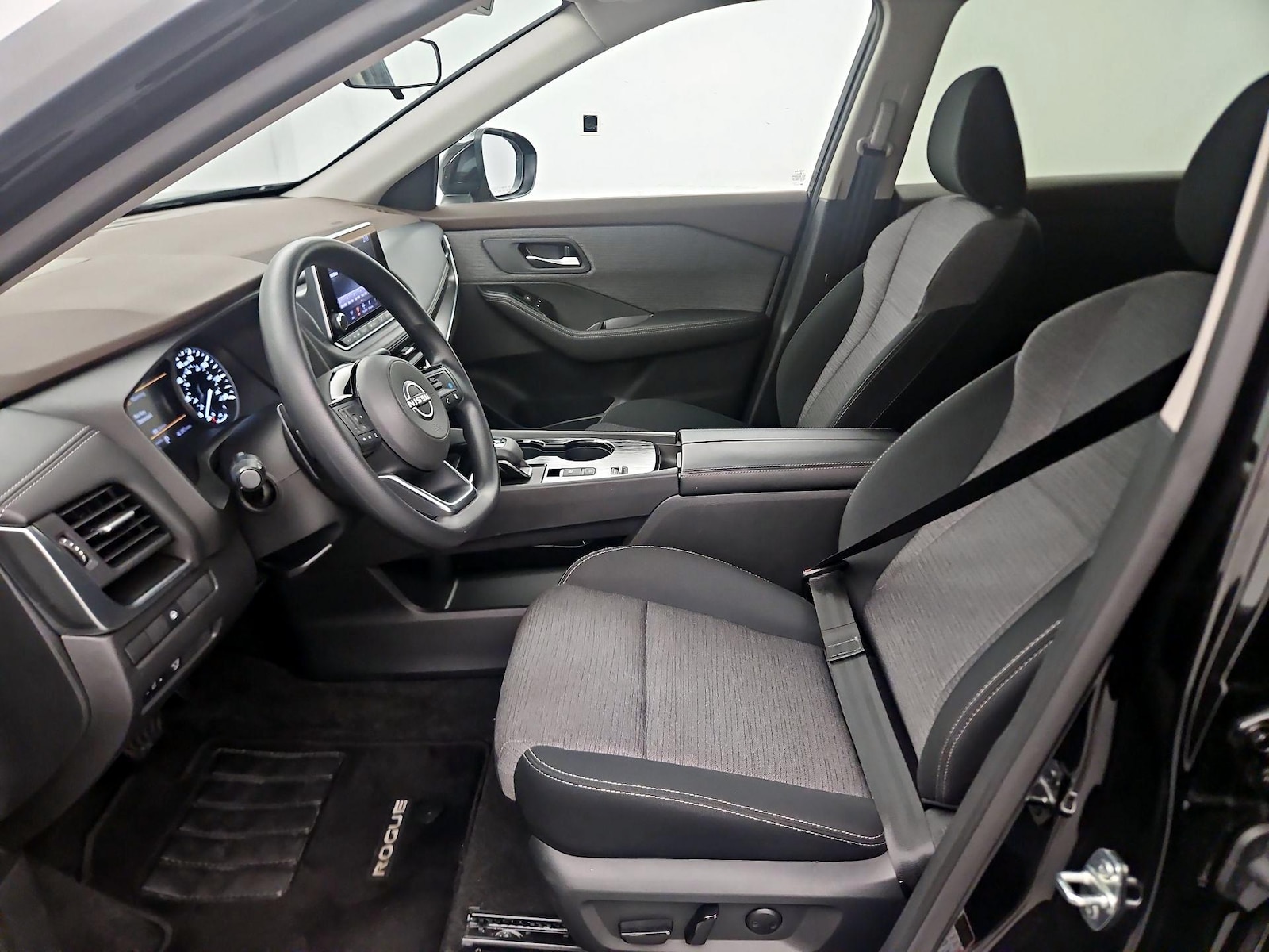 Power Seat(s) & Side Airbags